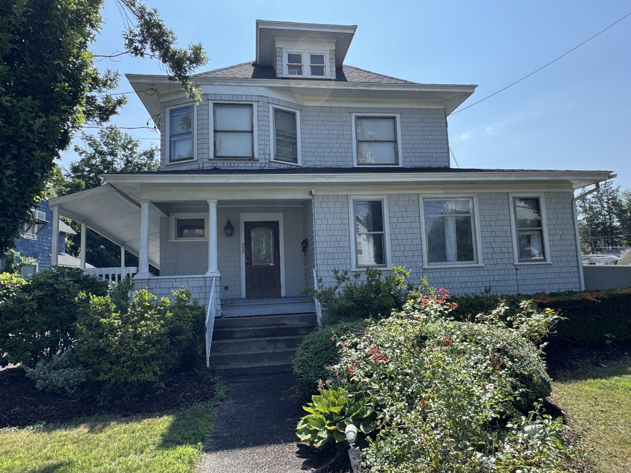 335 Federal St, Greenfield, MA 01301