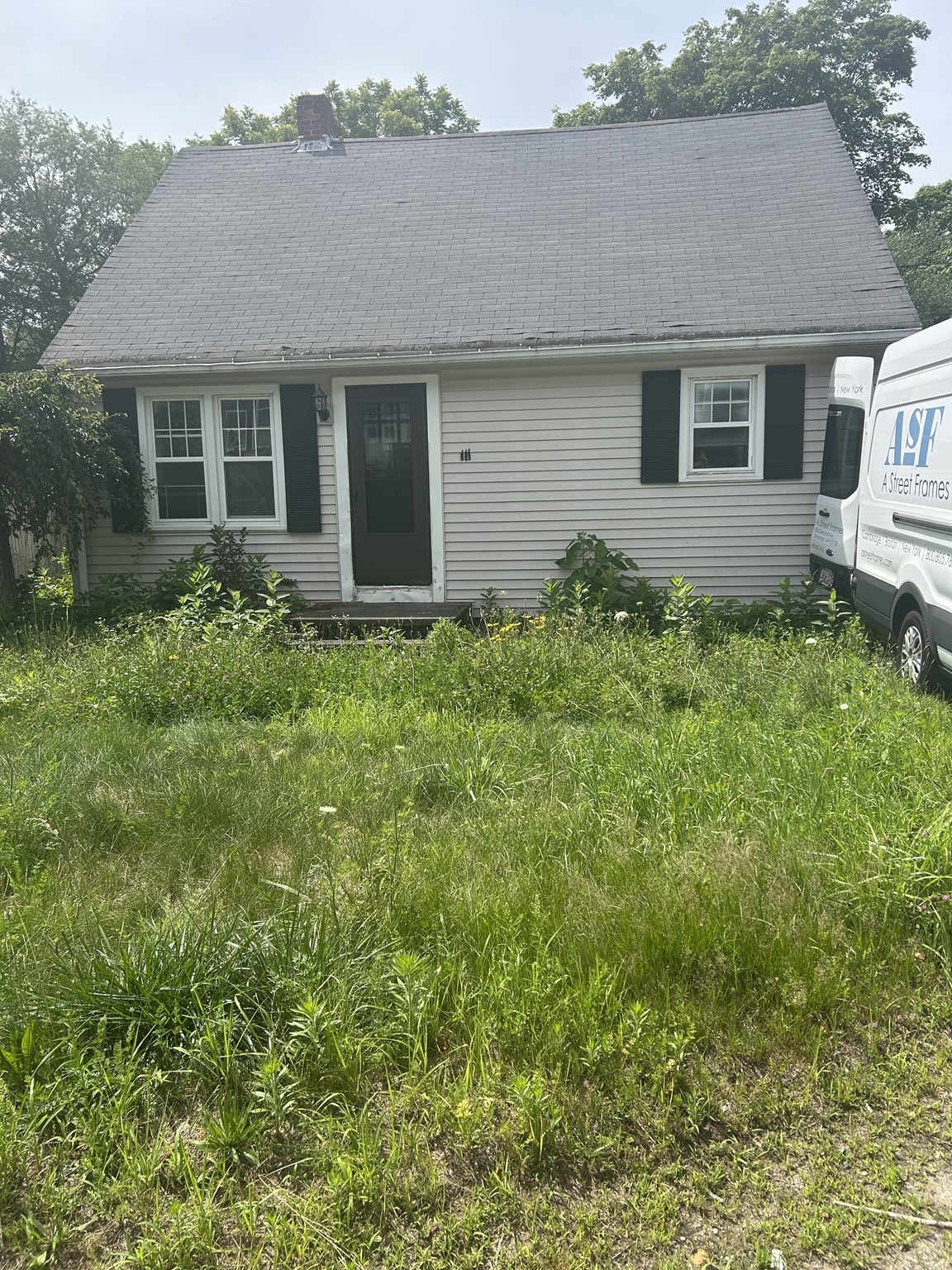 111 Plimpton Street, Southbridge, MA 01550