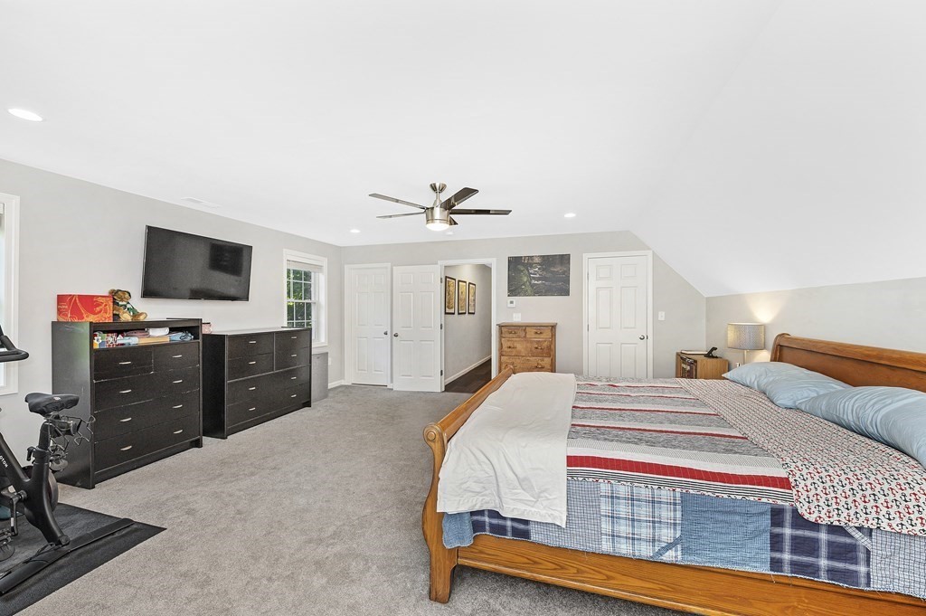 48 Old Elm St, Billerica, MA 01862 - Image 17