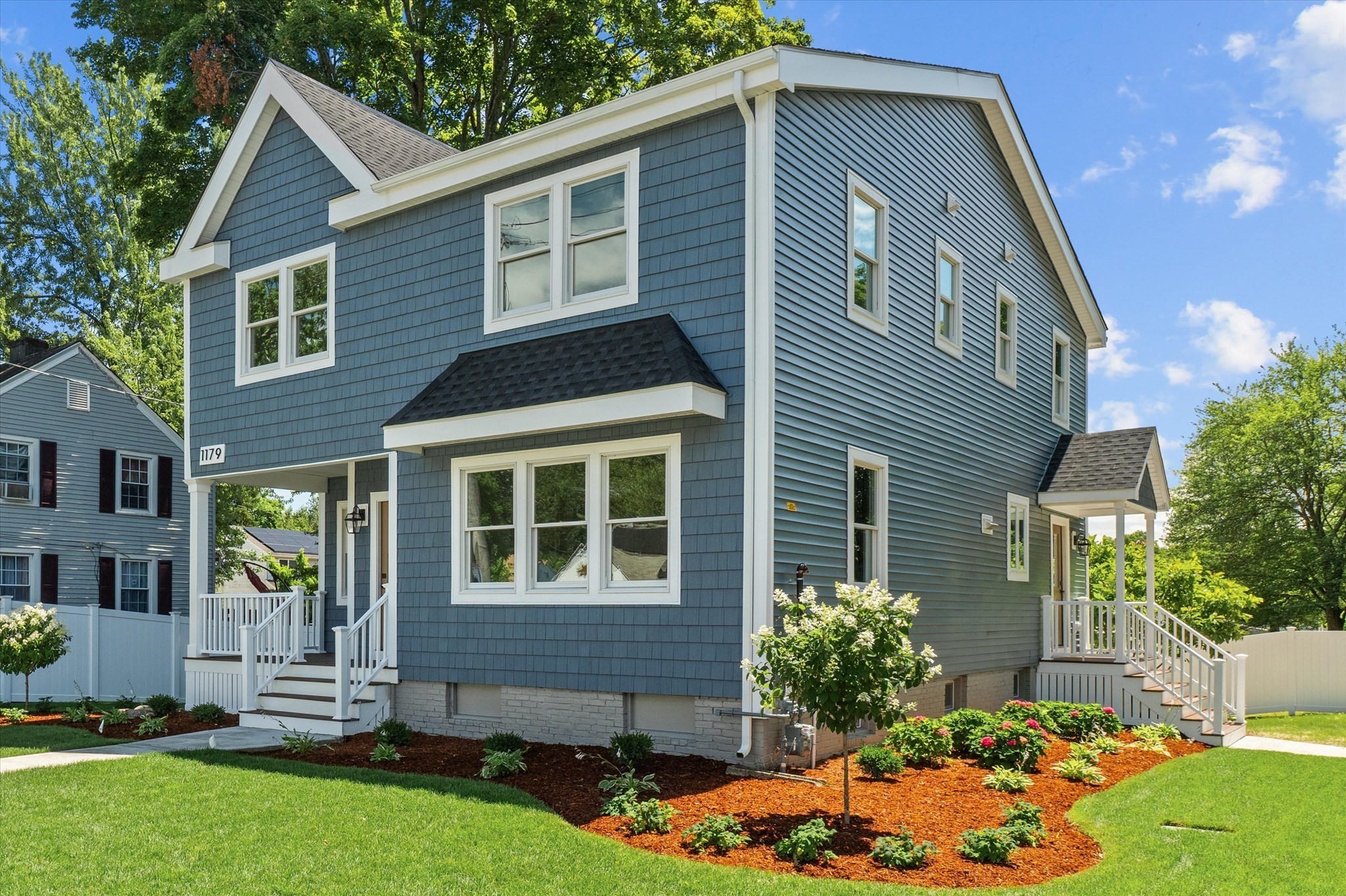 1179 Bay St, Springfield, MA 01109