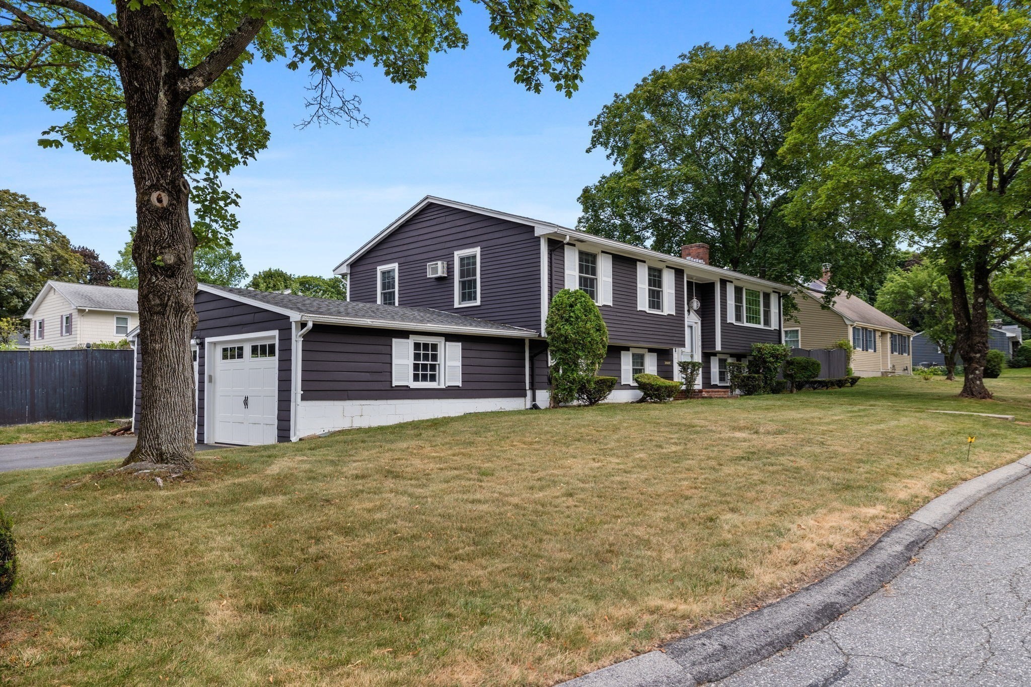 lowell - #73408044
