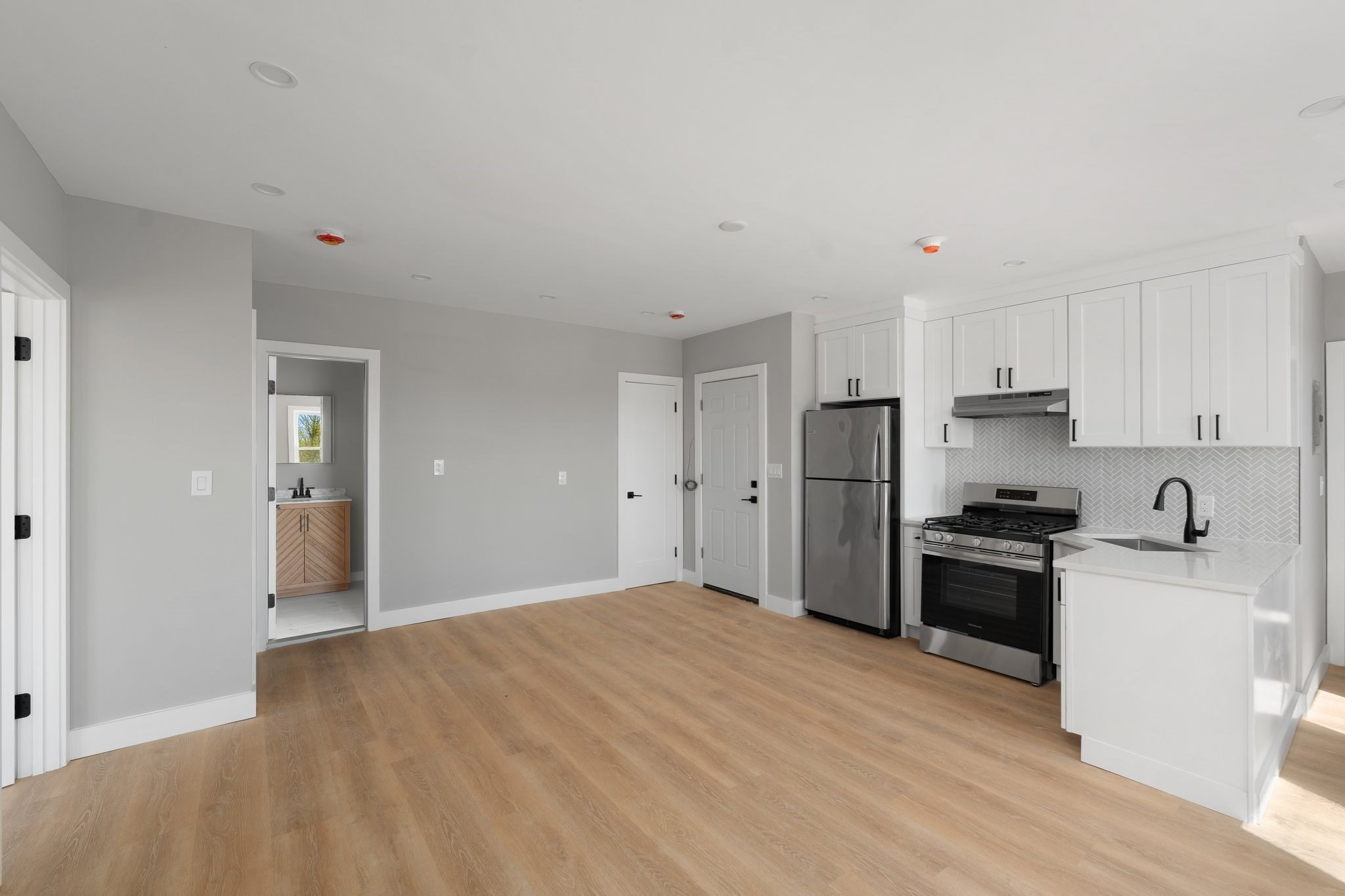 pawtucket - #73408096