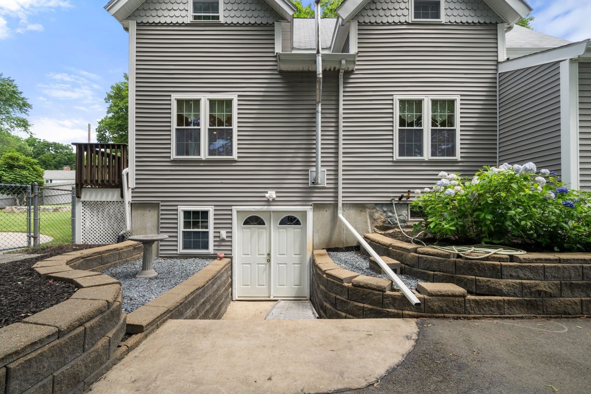 stoughton - #73408103