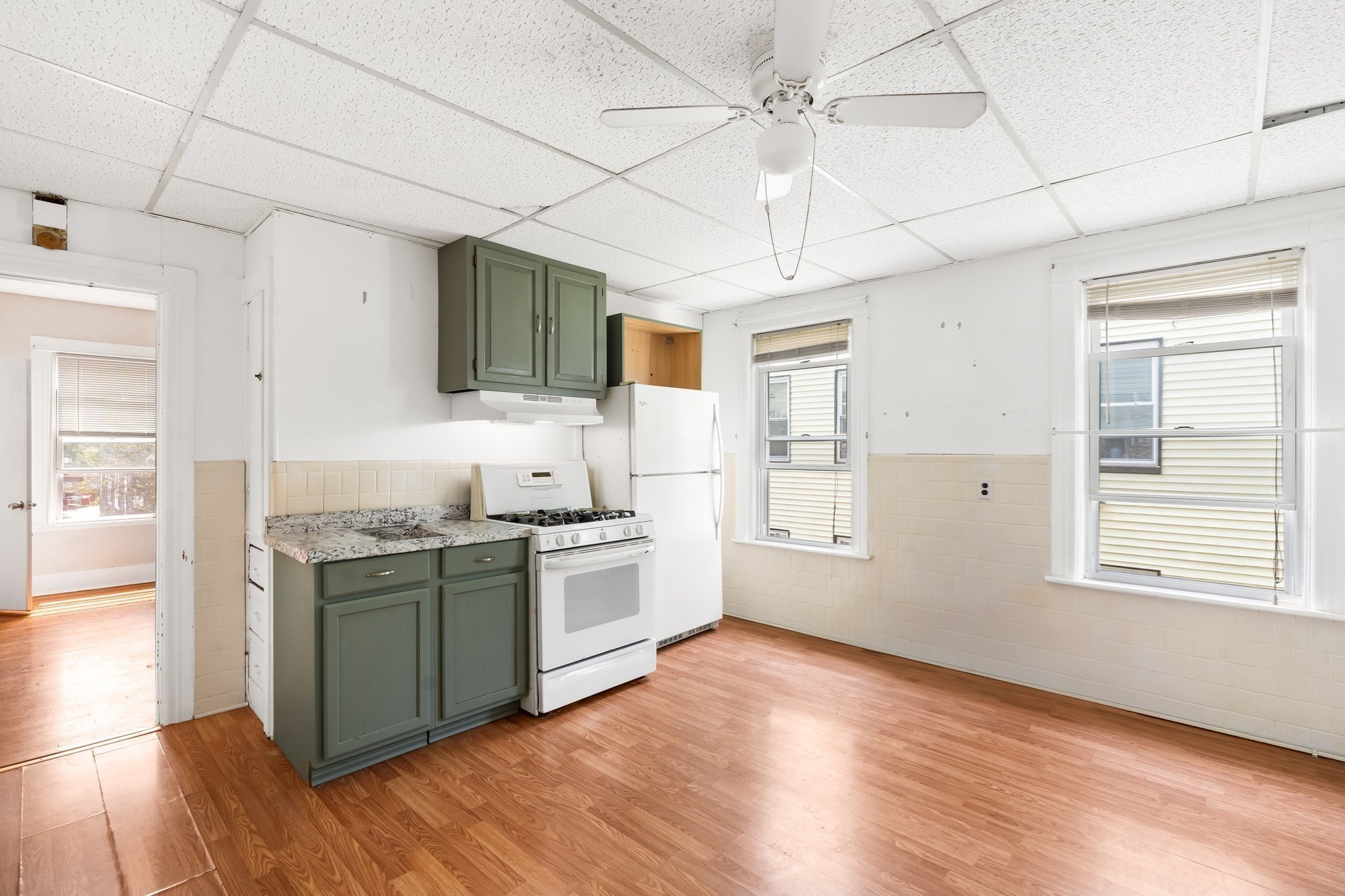 worcester - #73408278