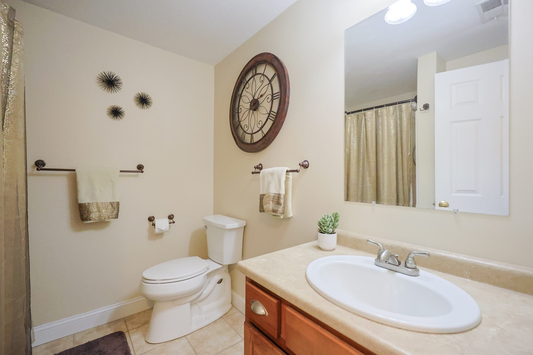 wrentham - #73408290