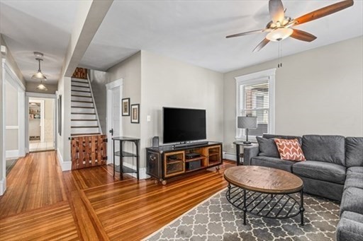 dorchester - #73408295