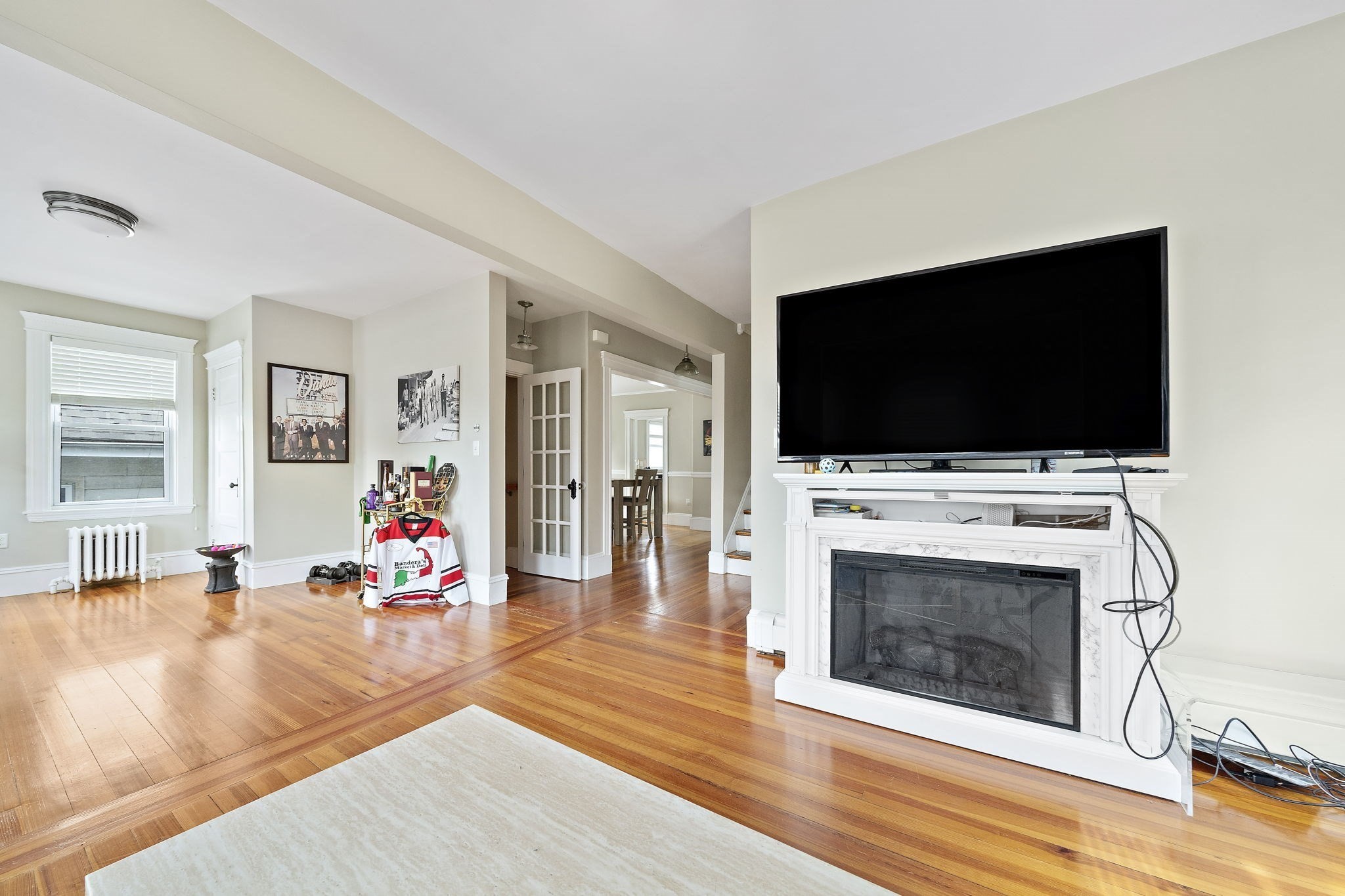 dorchester - #73408295