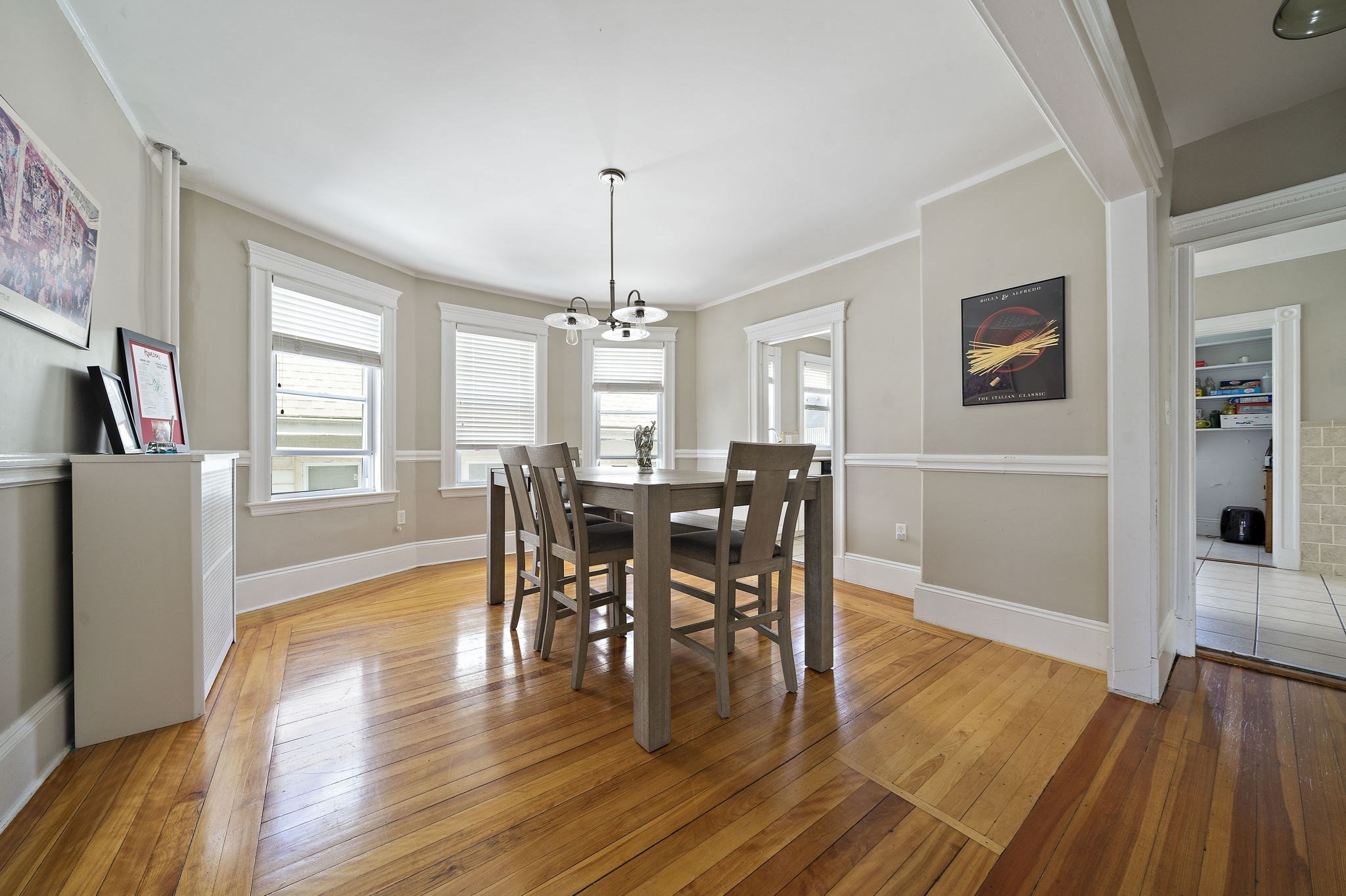 dorchester - #73408295