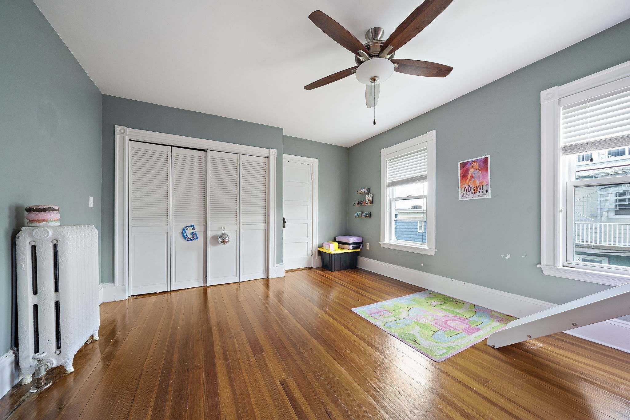 dorchester - #73408295