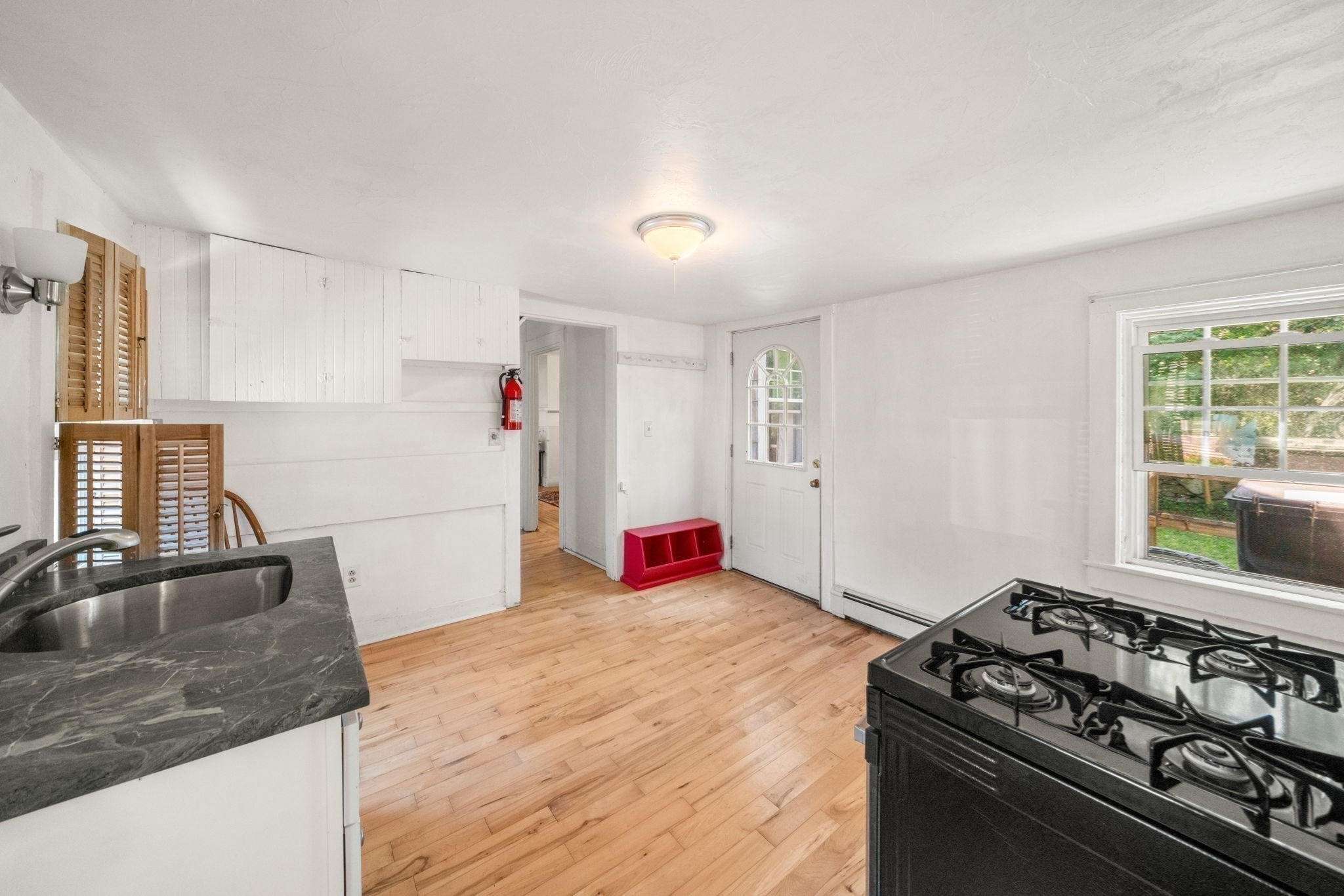 1406 Tucker Rd, Dartmouth, MA 02747 - Image 14