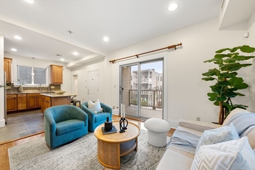 62 Romsey Street, Apt 2