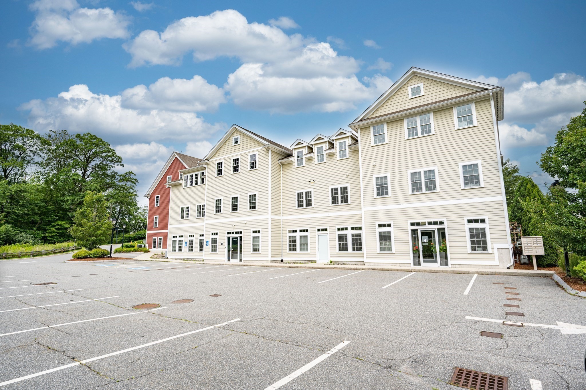 989 Osgood Unit 989, North Andover, MA 01845 - Image 2