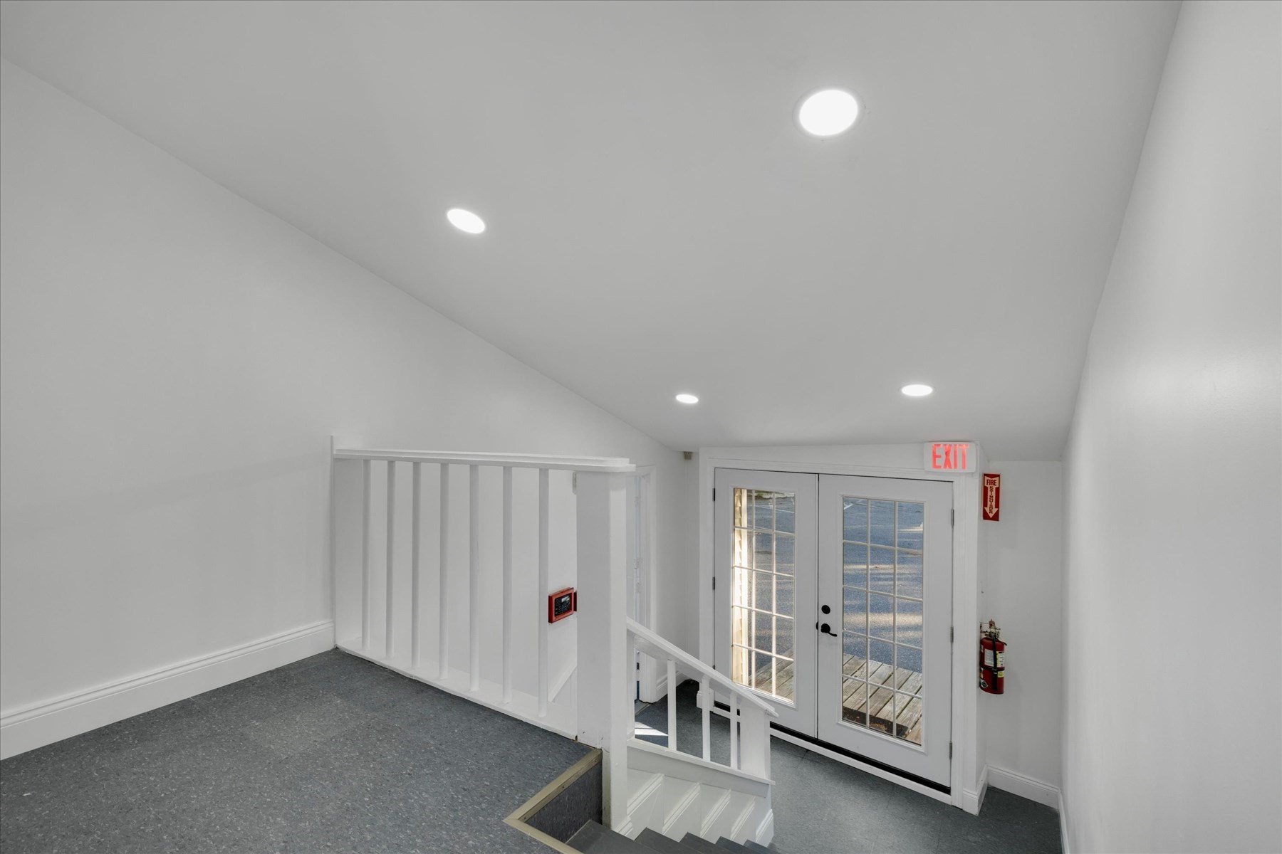 307 Falmouth Rd, Barnstable, MA 02601 - Image 15