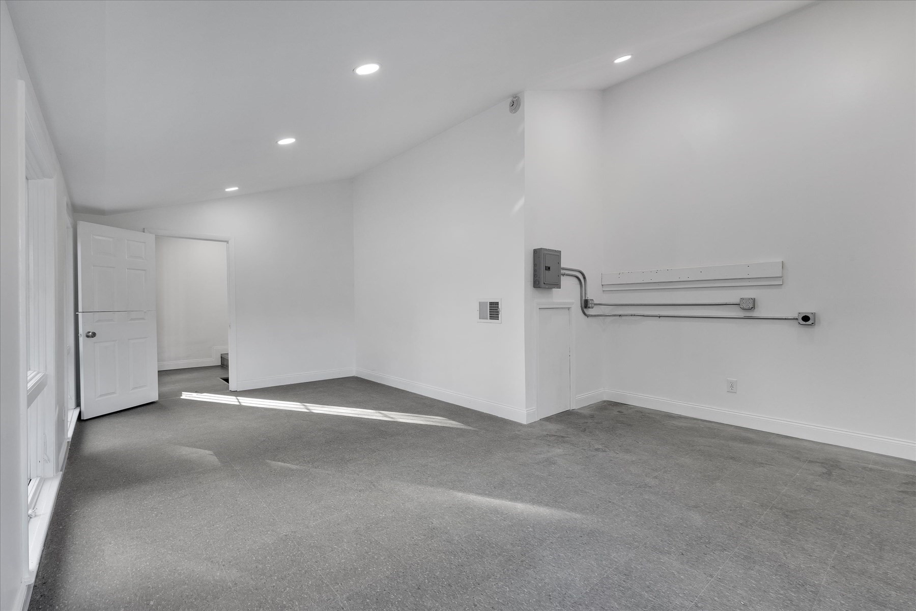 307 Falmouth Rd, Barnstable, MA 02601 - Image 17