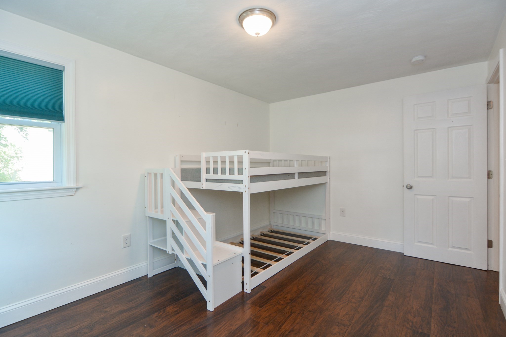 framingham - #73408677