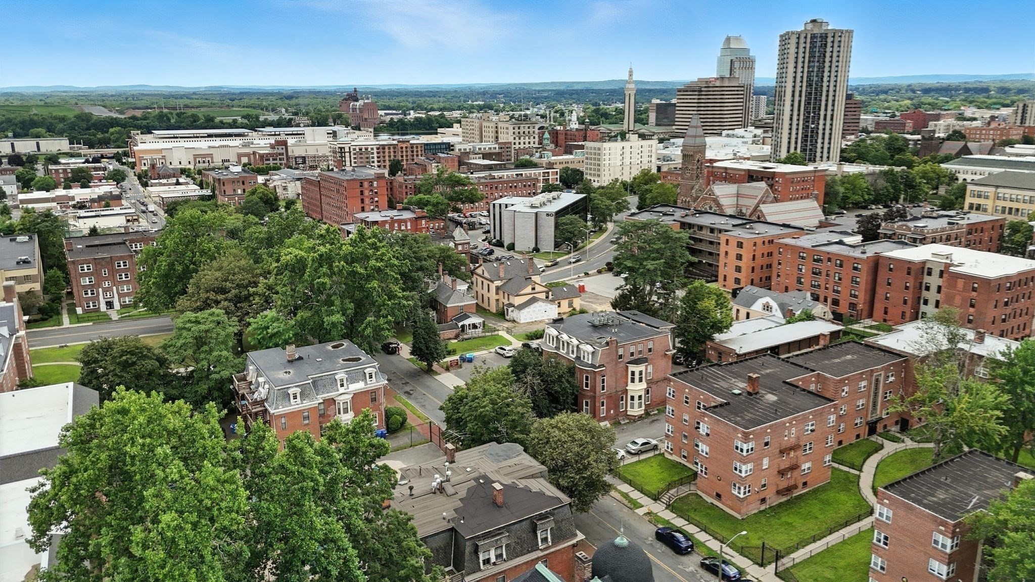 265 Union St, Springfield, MA 01105 - Image 16