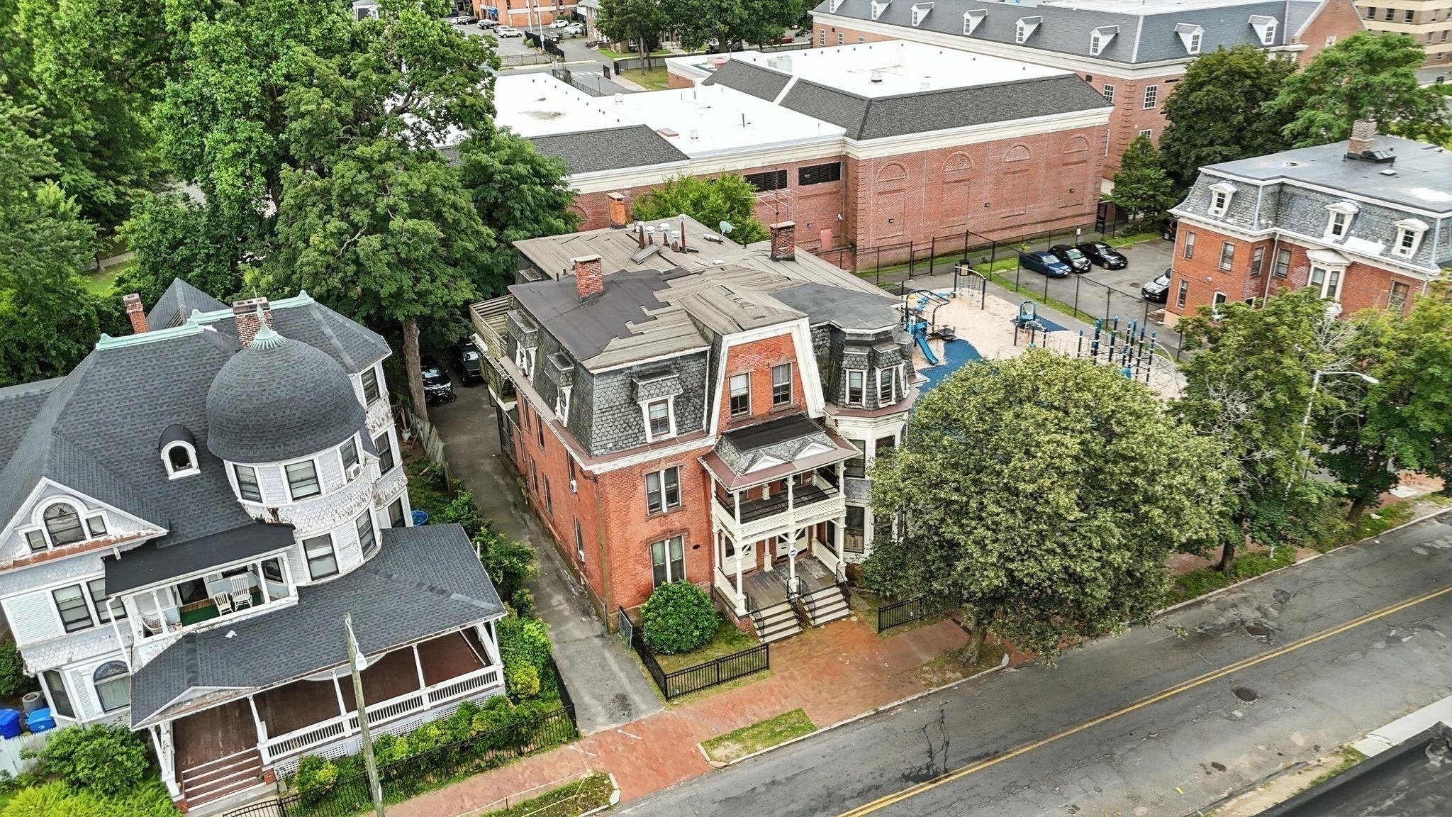 265 Union St, Springfield, MA 01105 - Image 19