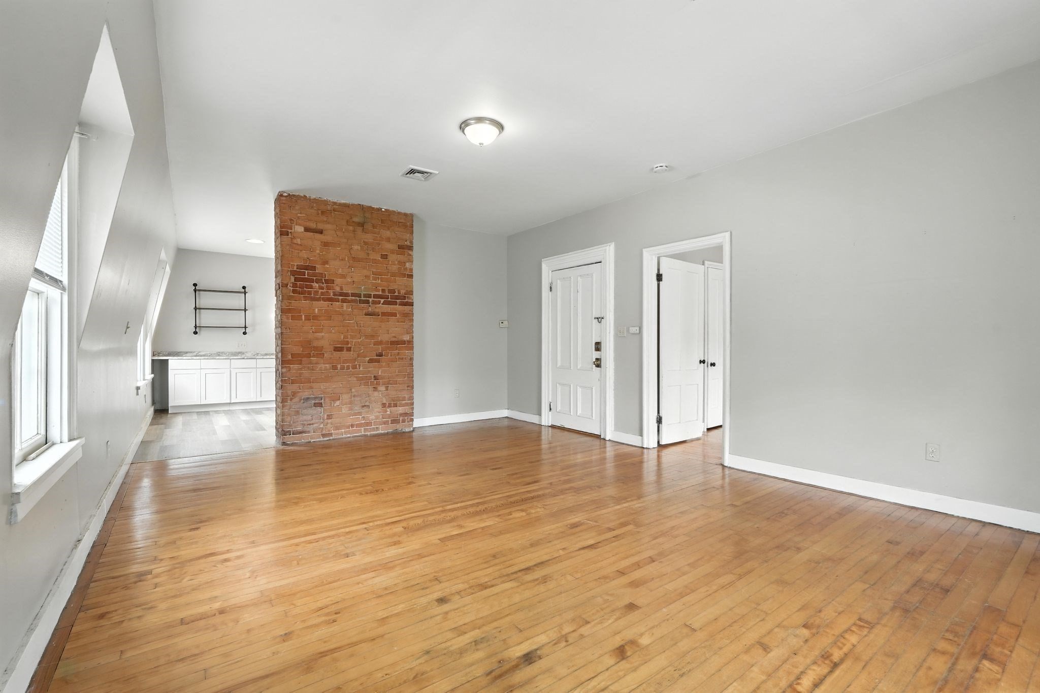 265 Union St, Springfield, MA 01105 - Image 10