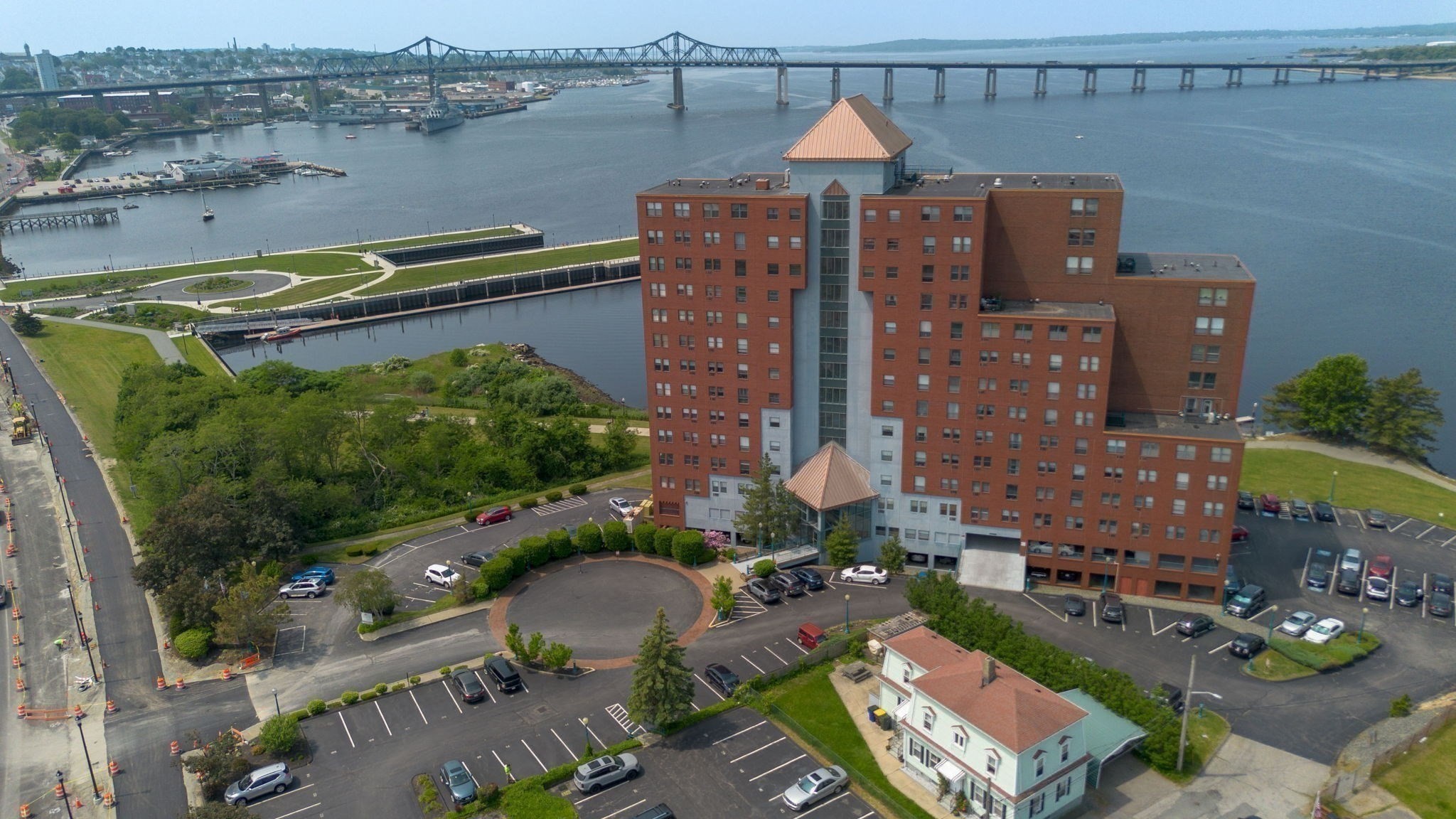 750 Davol St Unit 324, Fall River, MA 02720