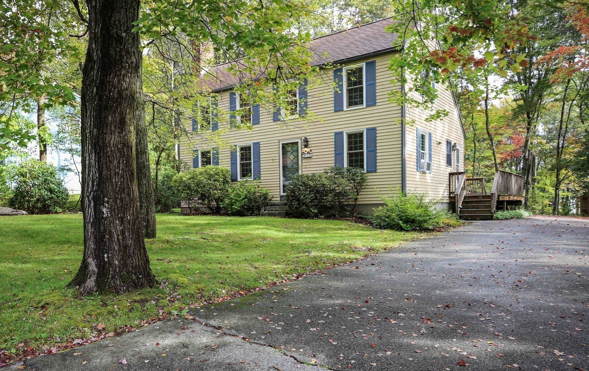 10 Karen Ave, Shrewsbury, MA 01545 - Image 2