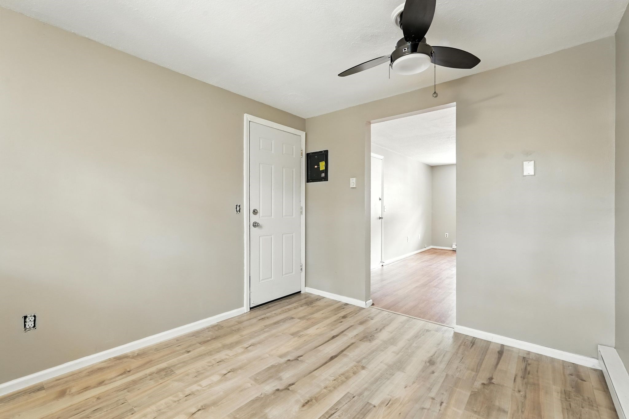 holyoke - #73409019