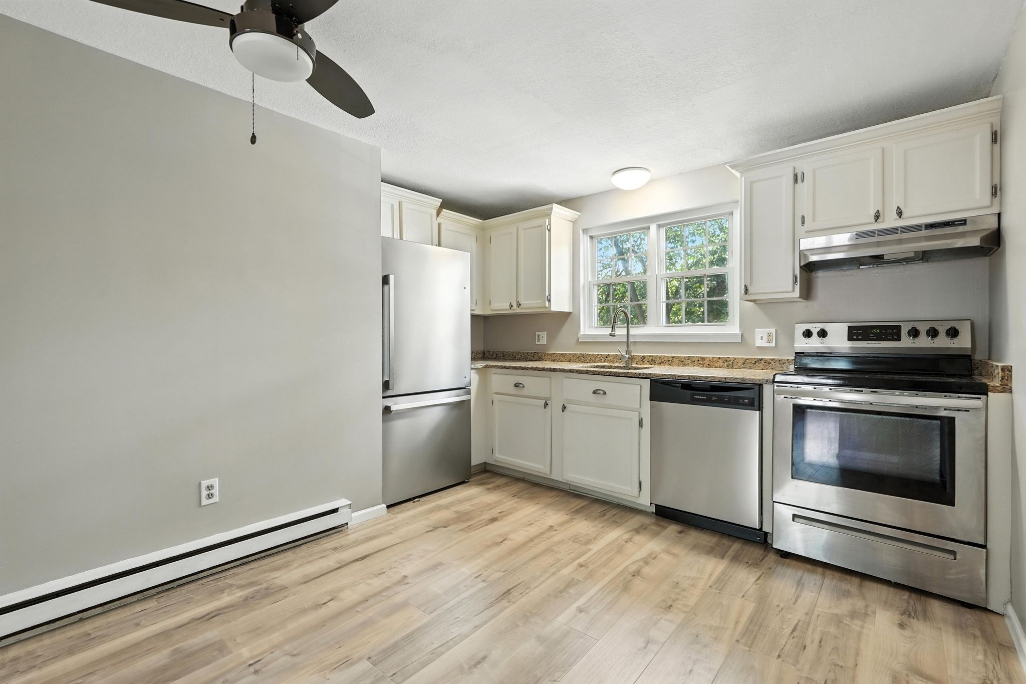 holyoke - #73409019