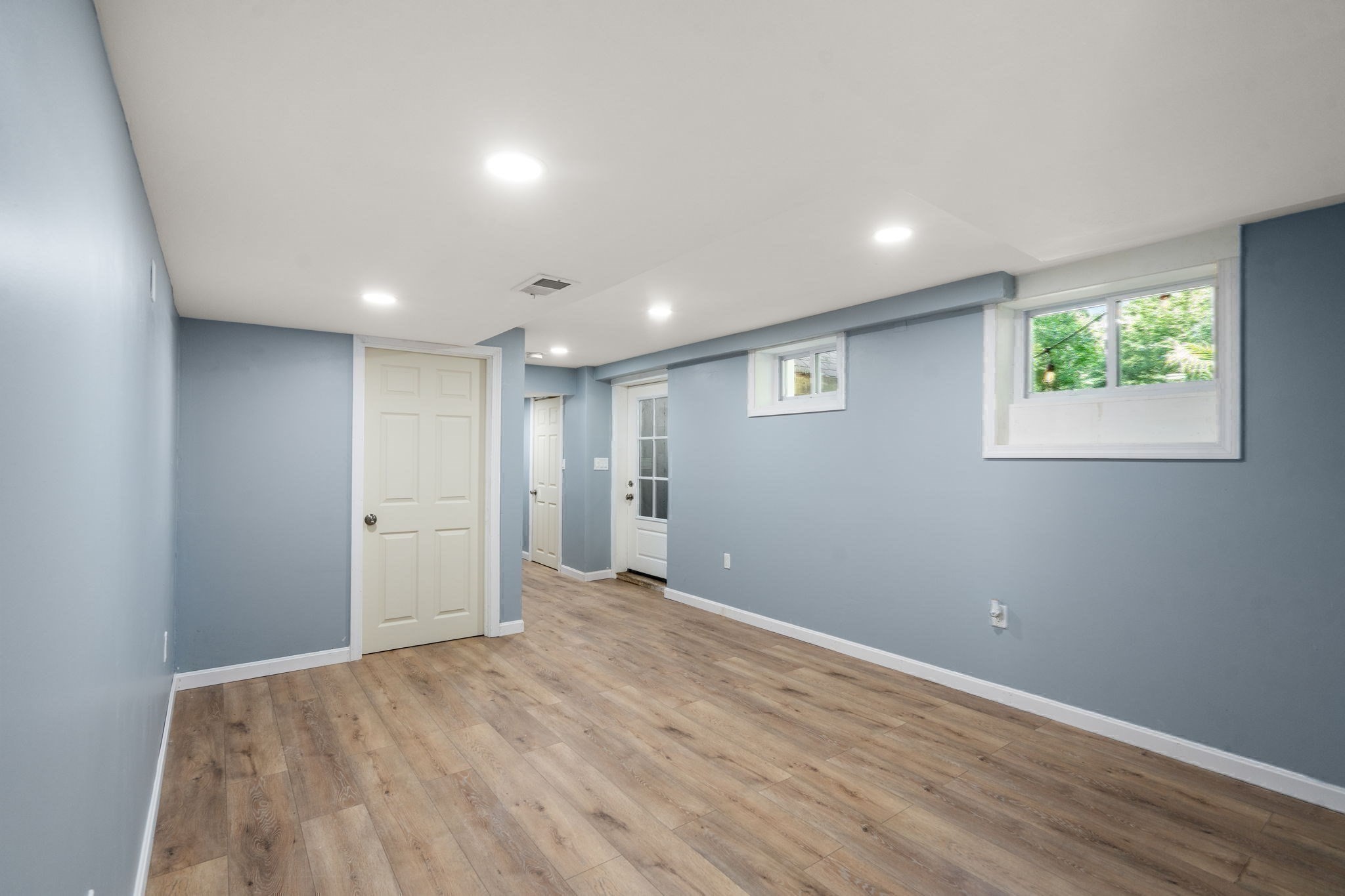 walpole - #73409082