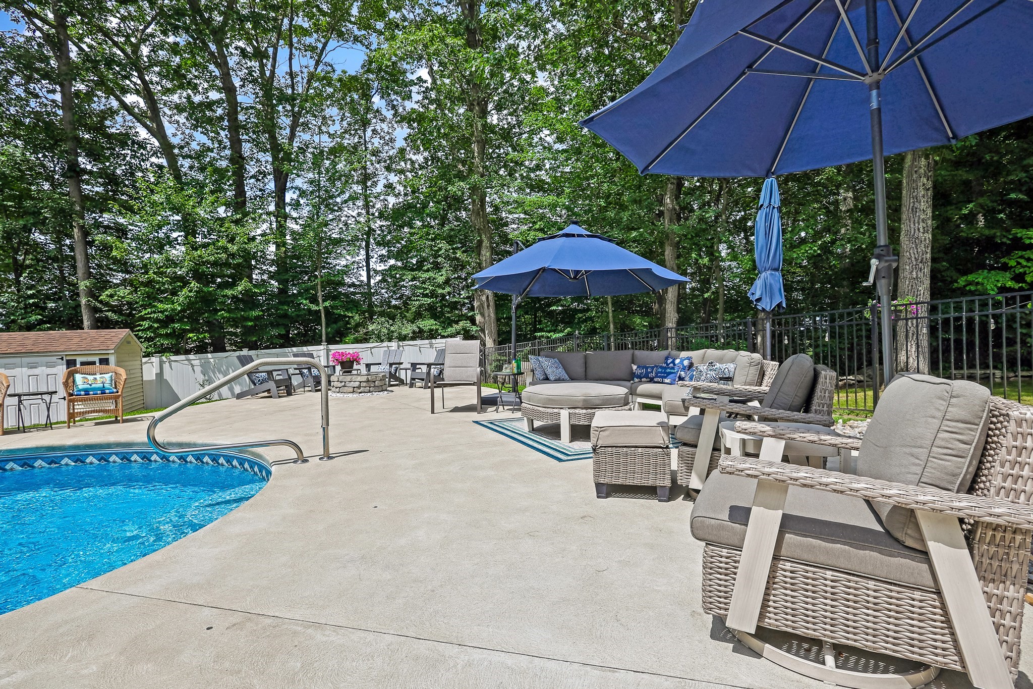 methuen - #73409490