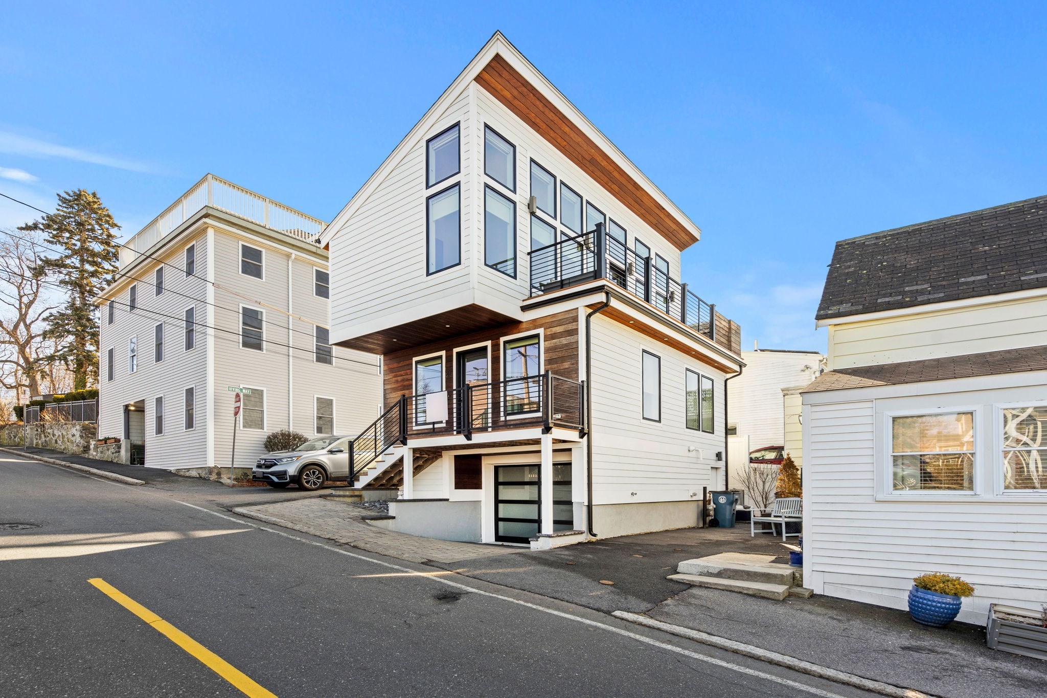 41 Gardner Road, Nahant, MA 01908