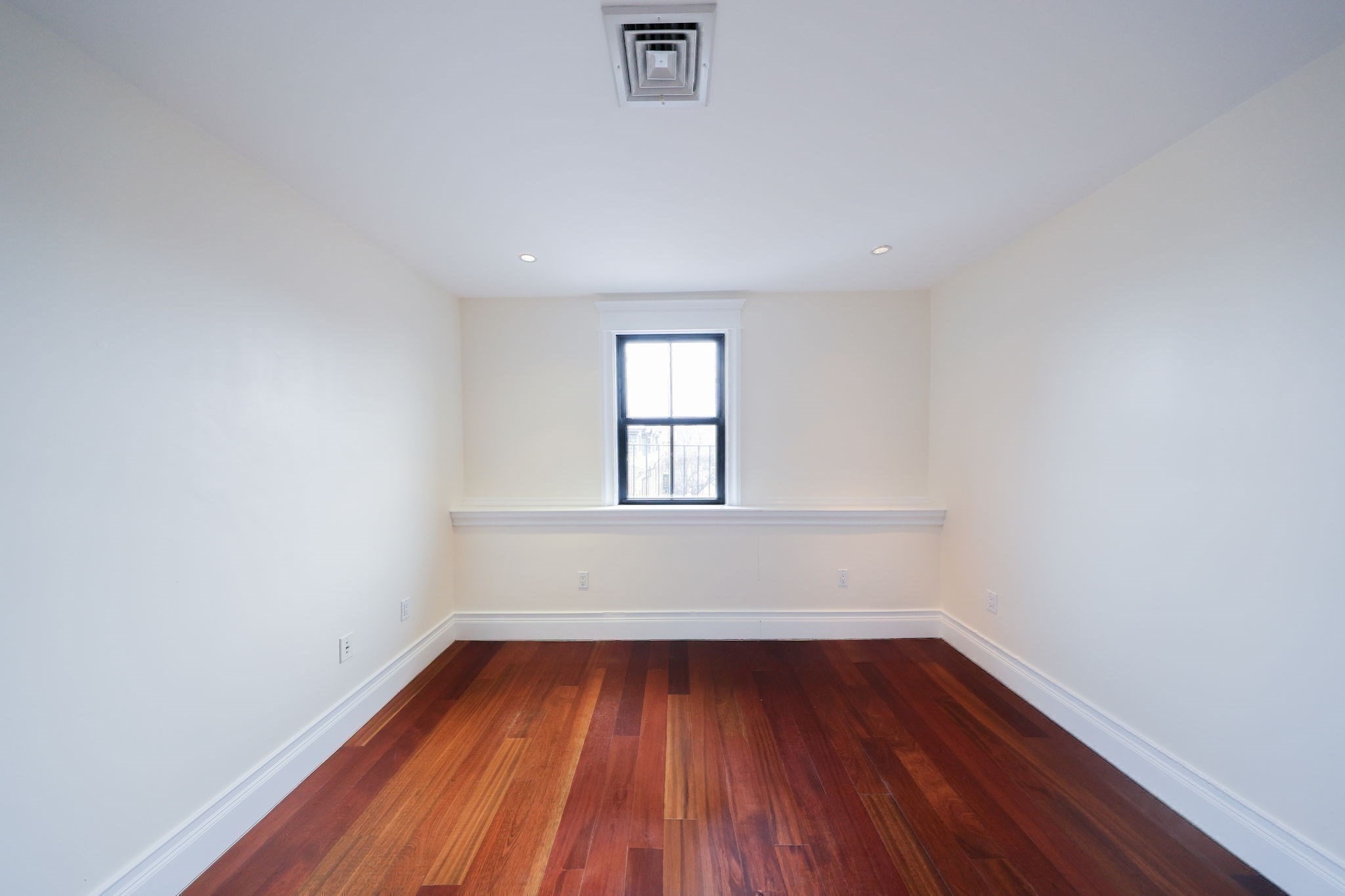 south-end - #73409603