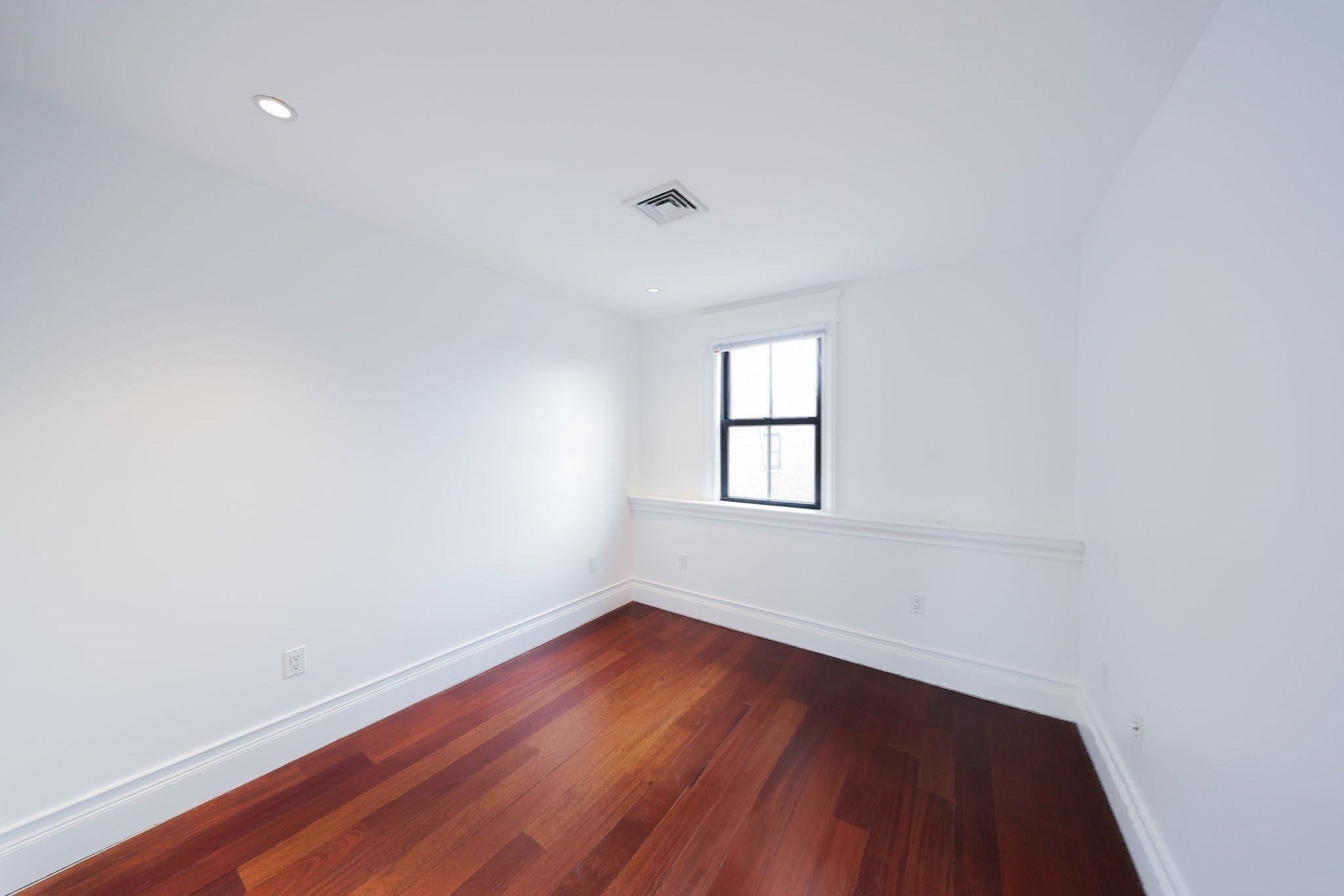 south-end - #73409603
