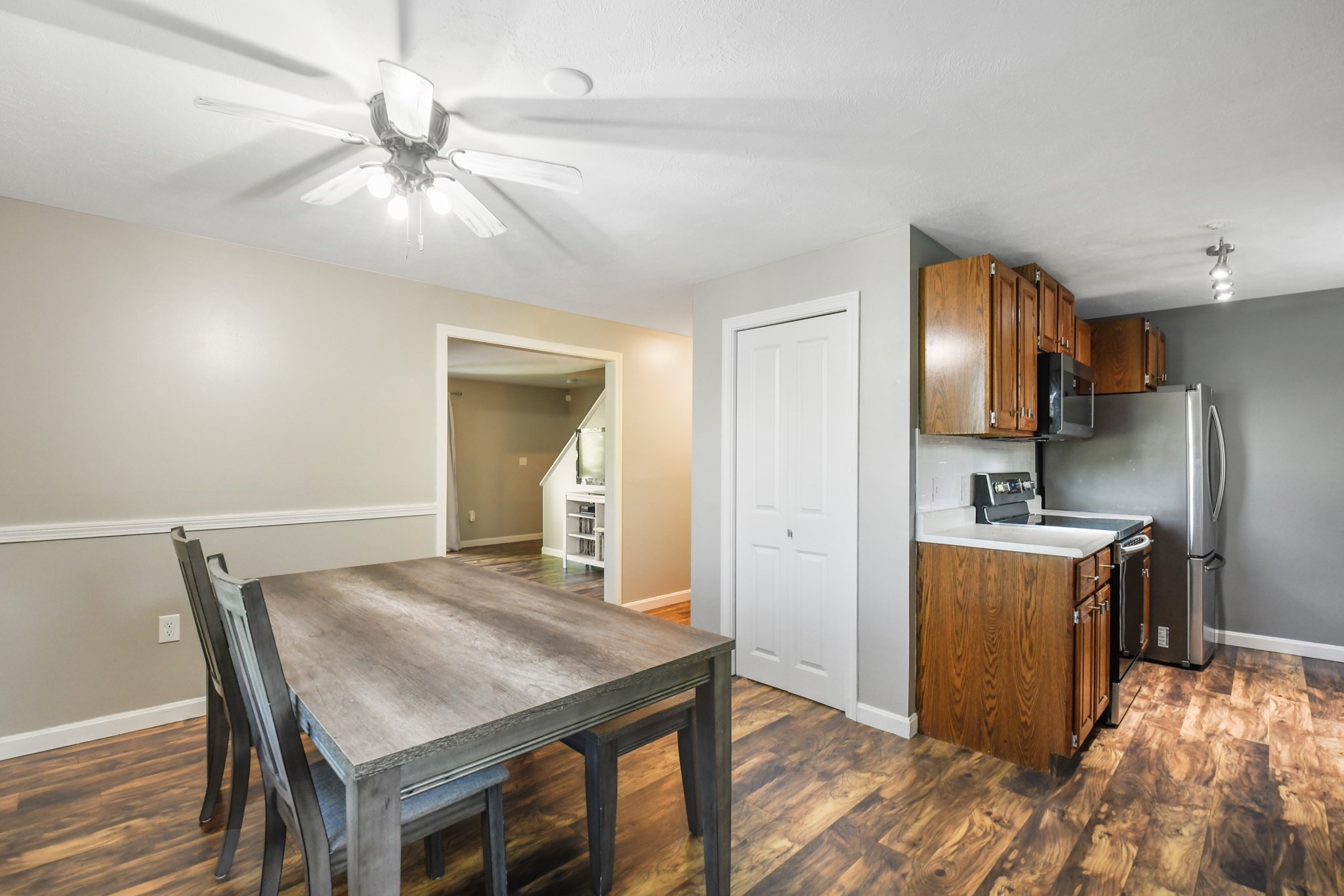 leominster - #73409675