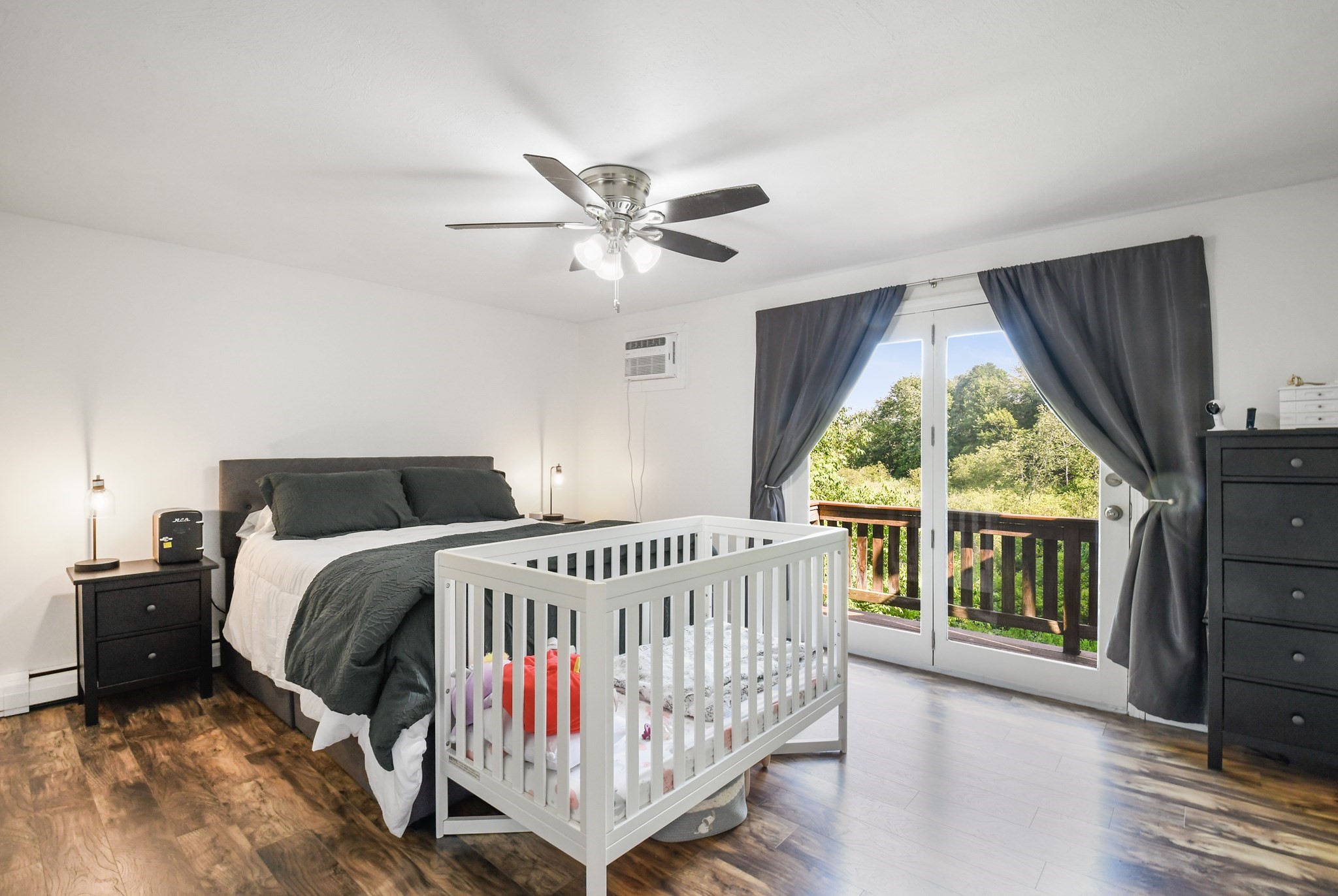 leominster - #73409675