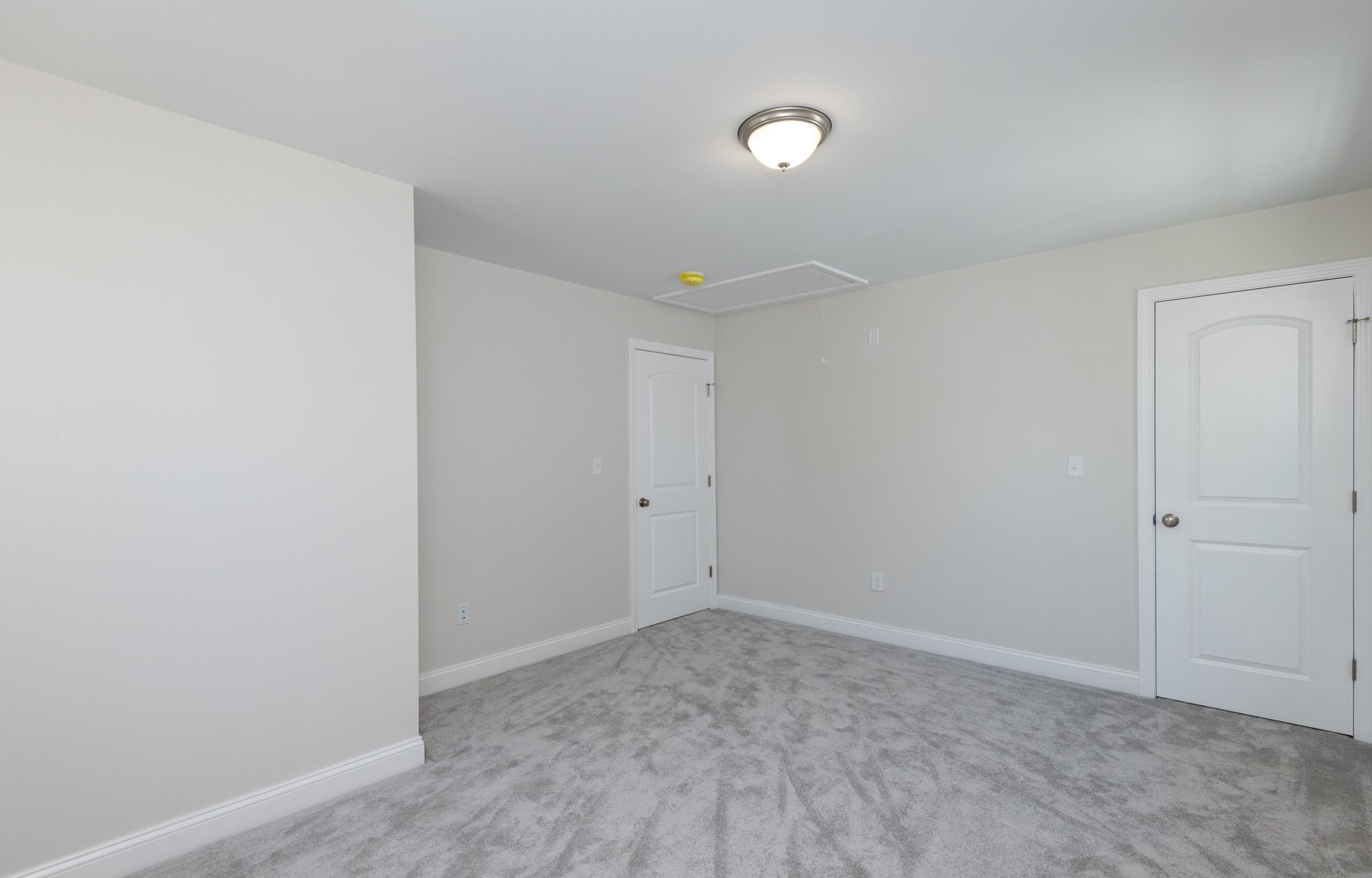lynn - #73409696