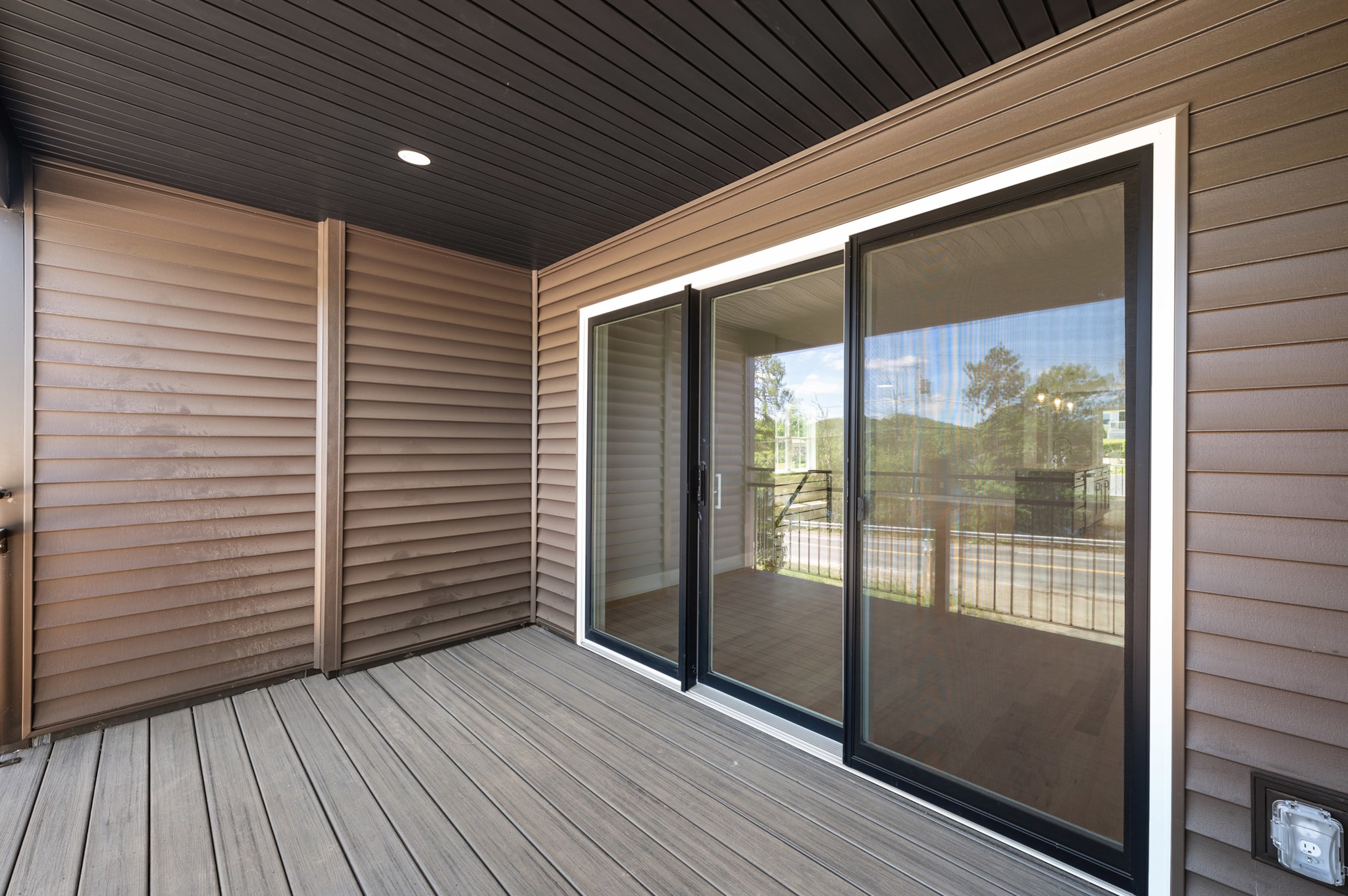 163 N Lake  Ave, Worcester, MA 01605 - Image 20