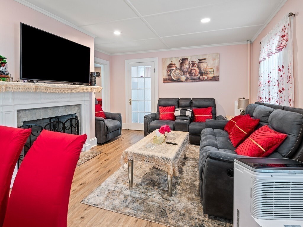 28 Maple, Southbridge, MA 01550 - Image 2