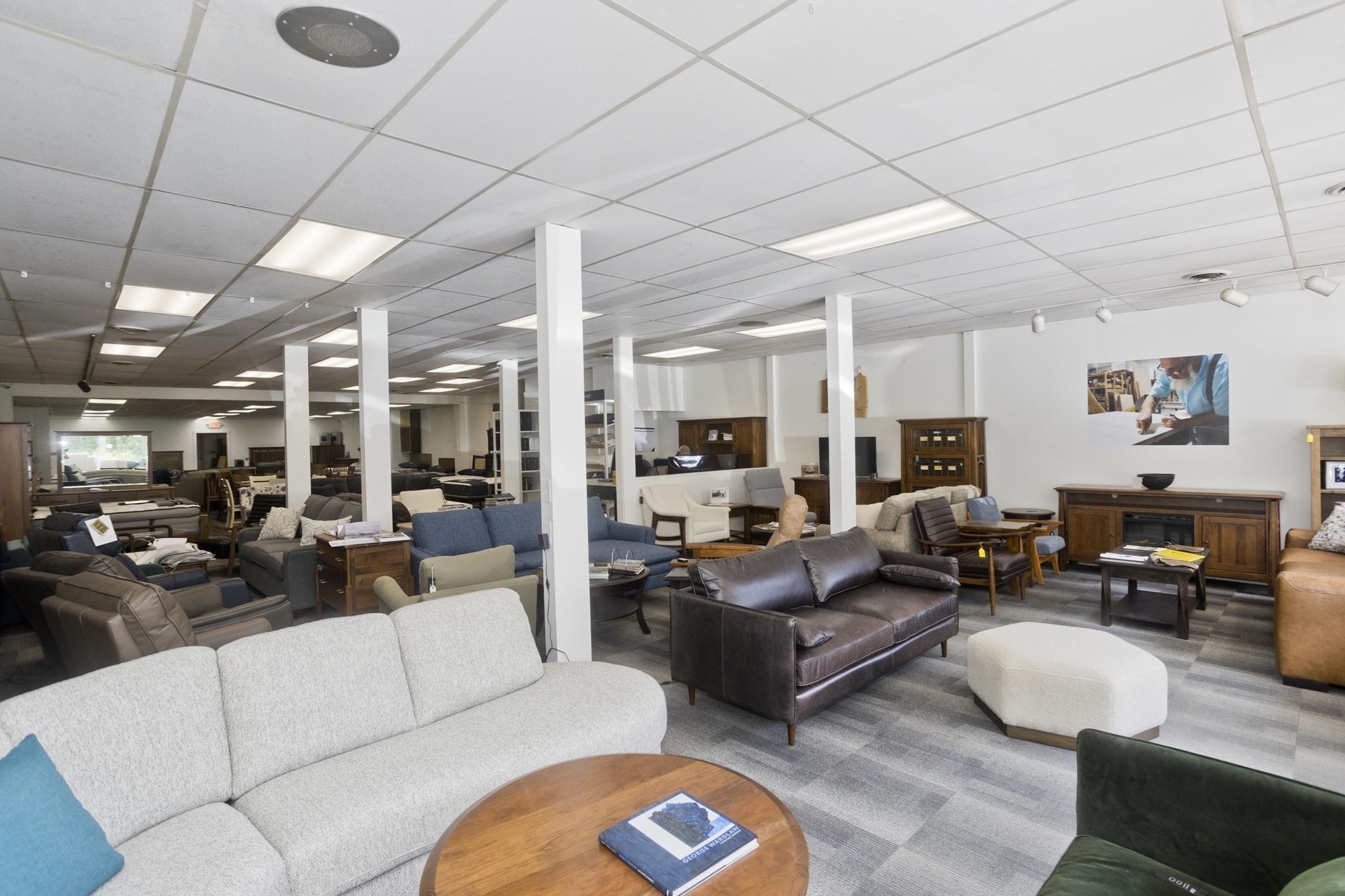 320 College Street, Amherst, MA 01002 - Image 24