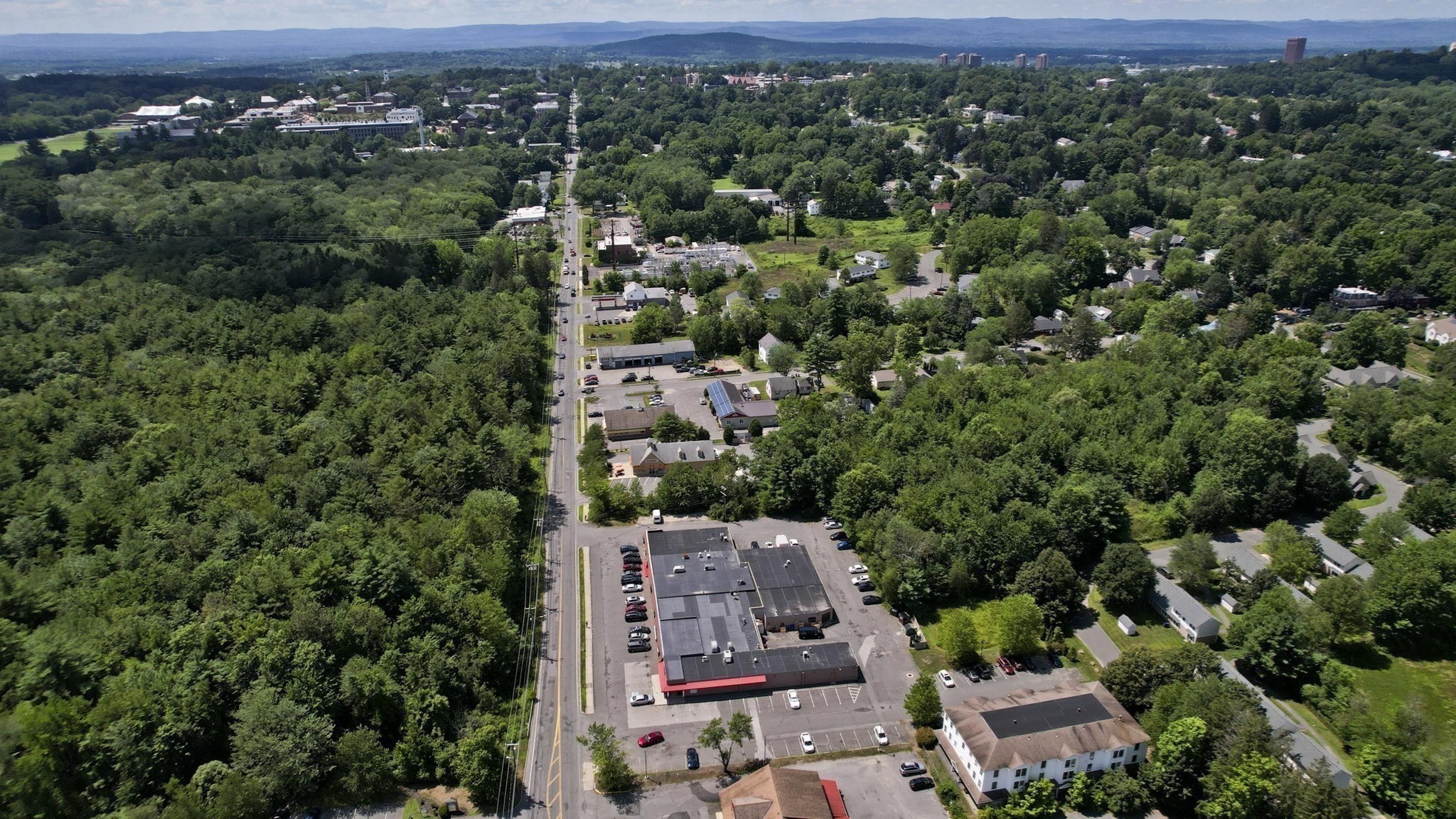 320 College Street, Amherst, MA 01002 - Image 7