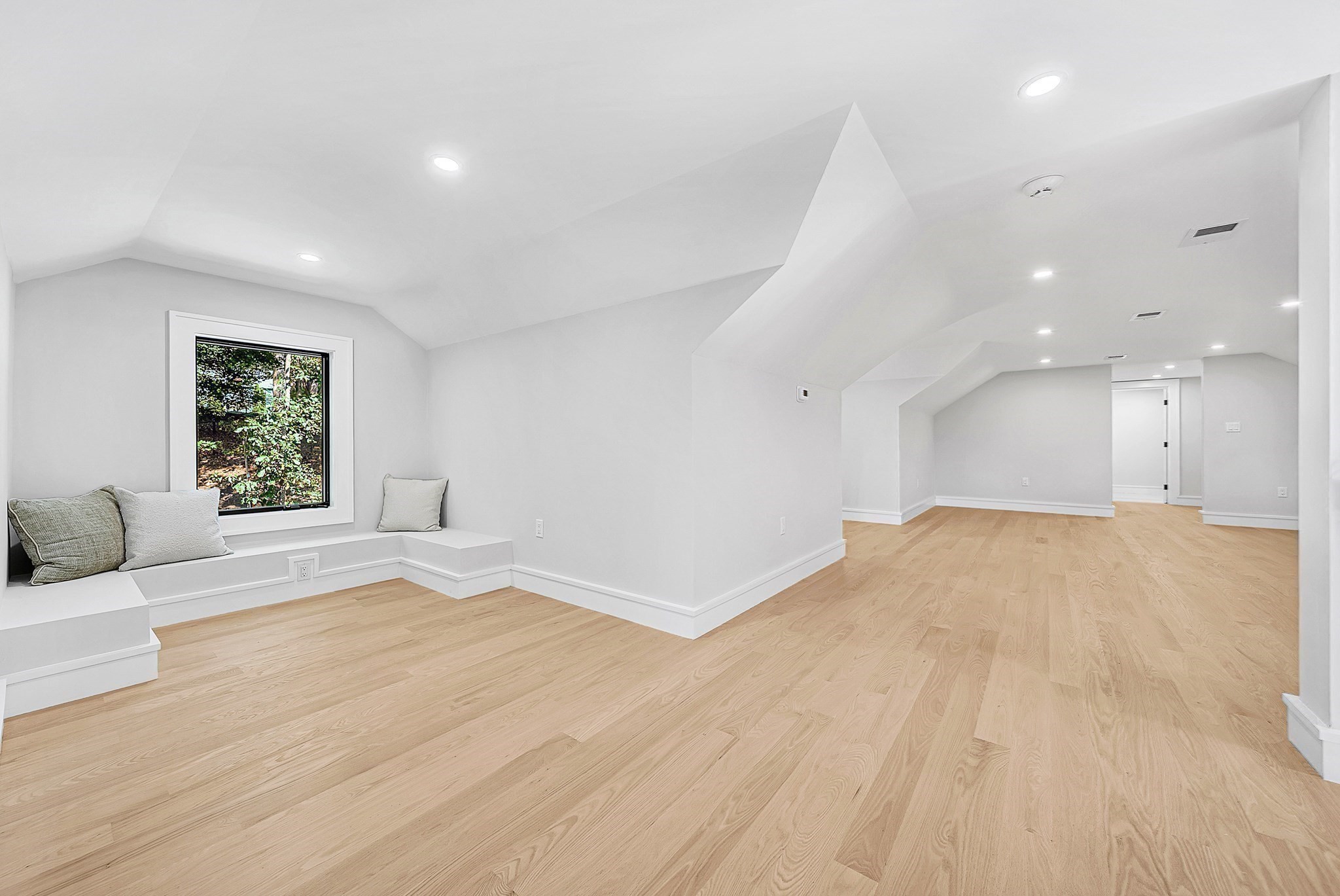 177 Varick Rd, Newton, MA 02468 - Image 28