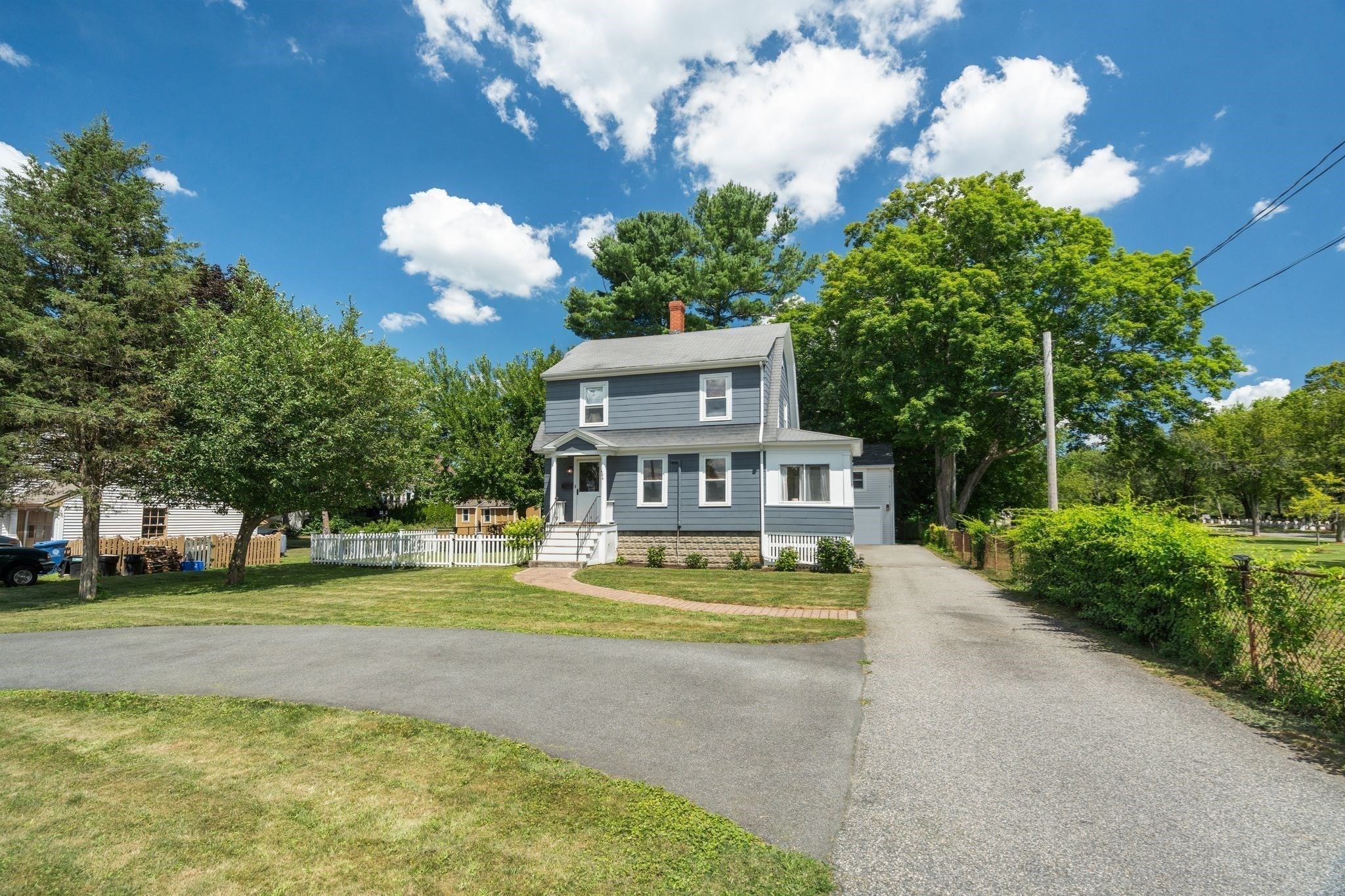 464 Lowell St, Wakefield, MA 01880