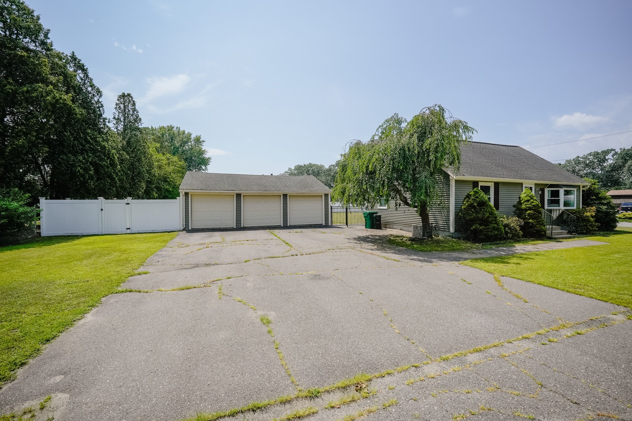 chicopee - #73410555