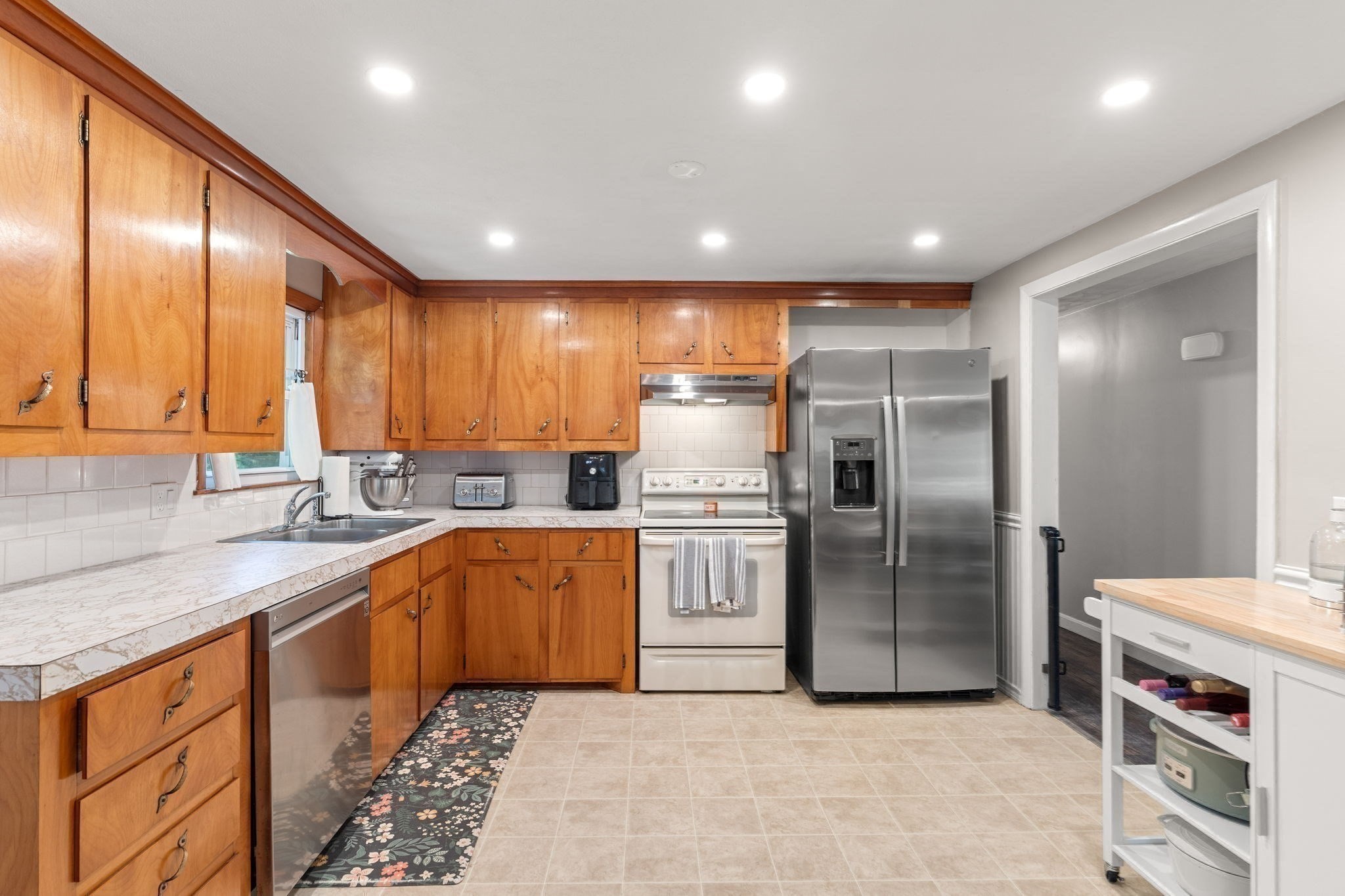 millbury - #73410704