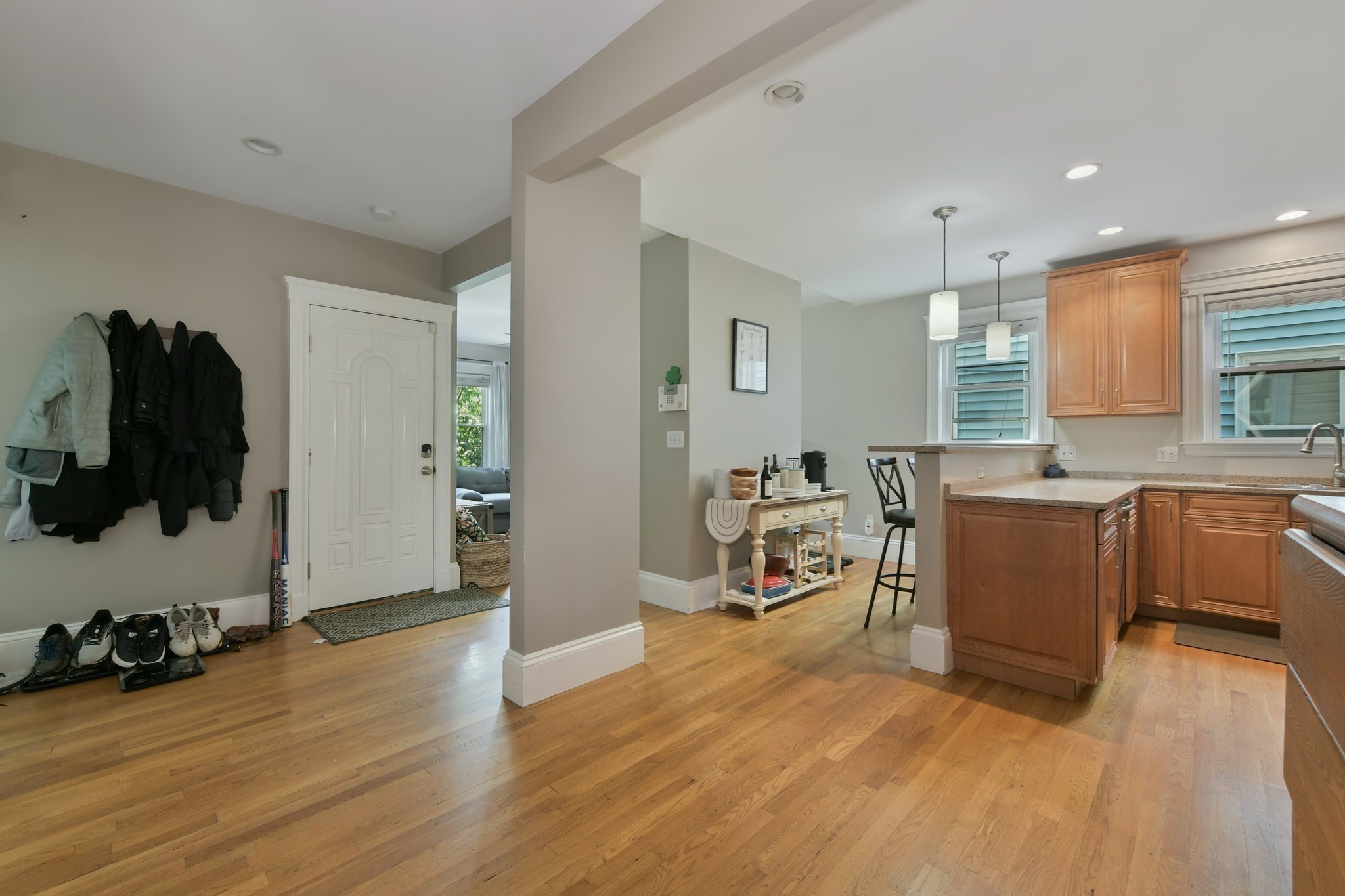 dorchester - #73410709