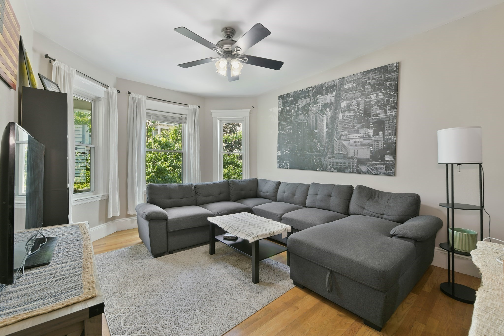 dorchester - #73410709