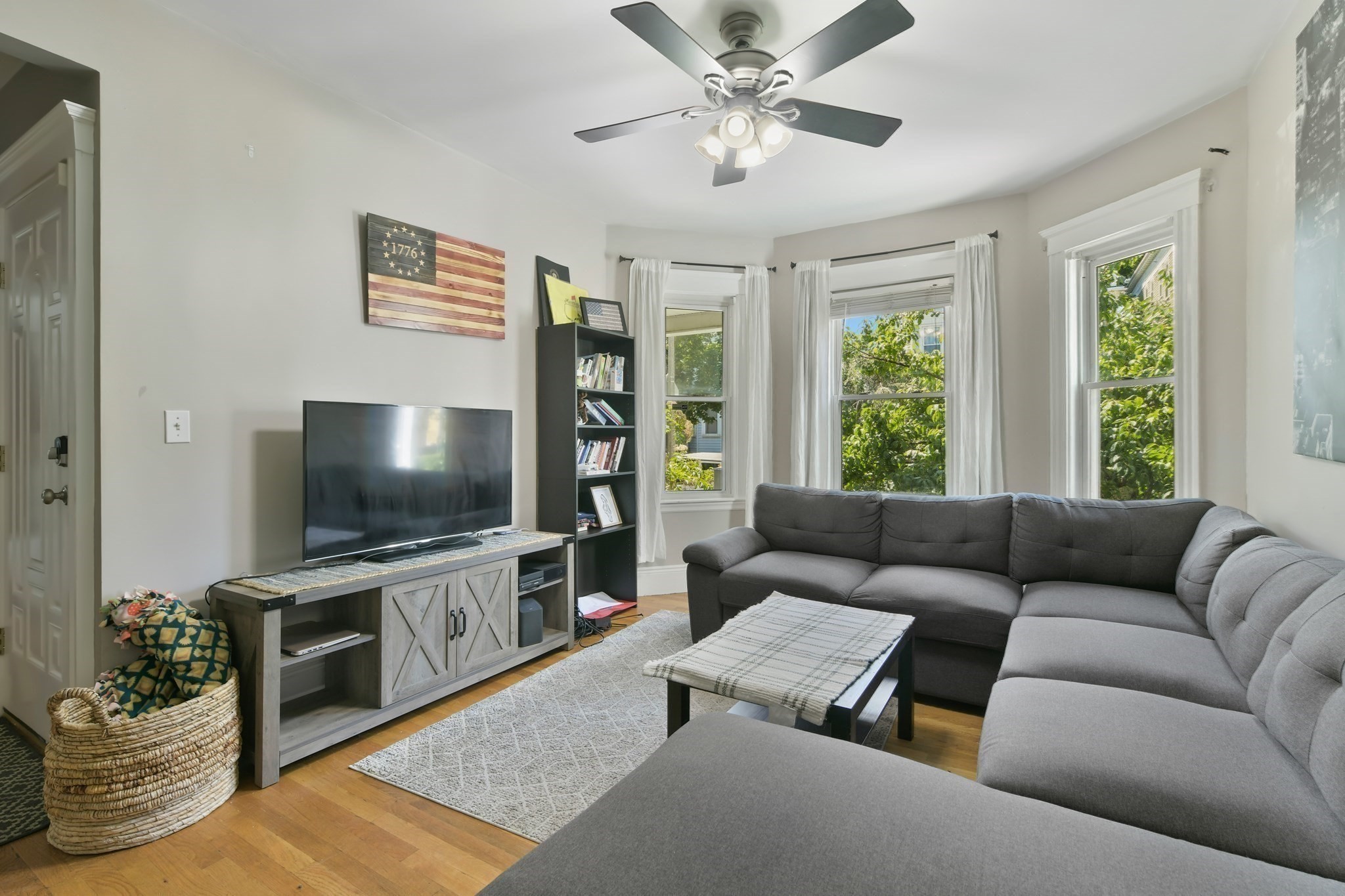 dorchester - #73410709