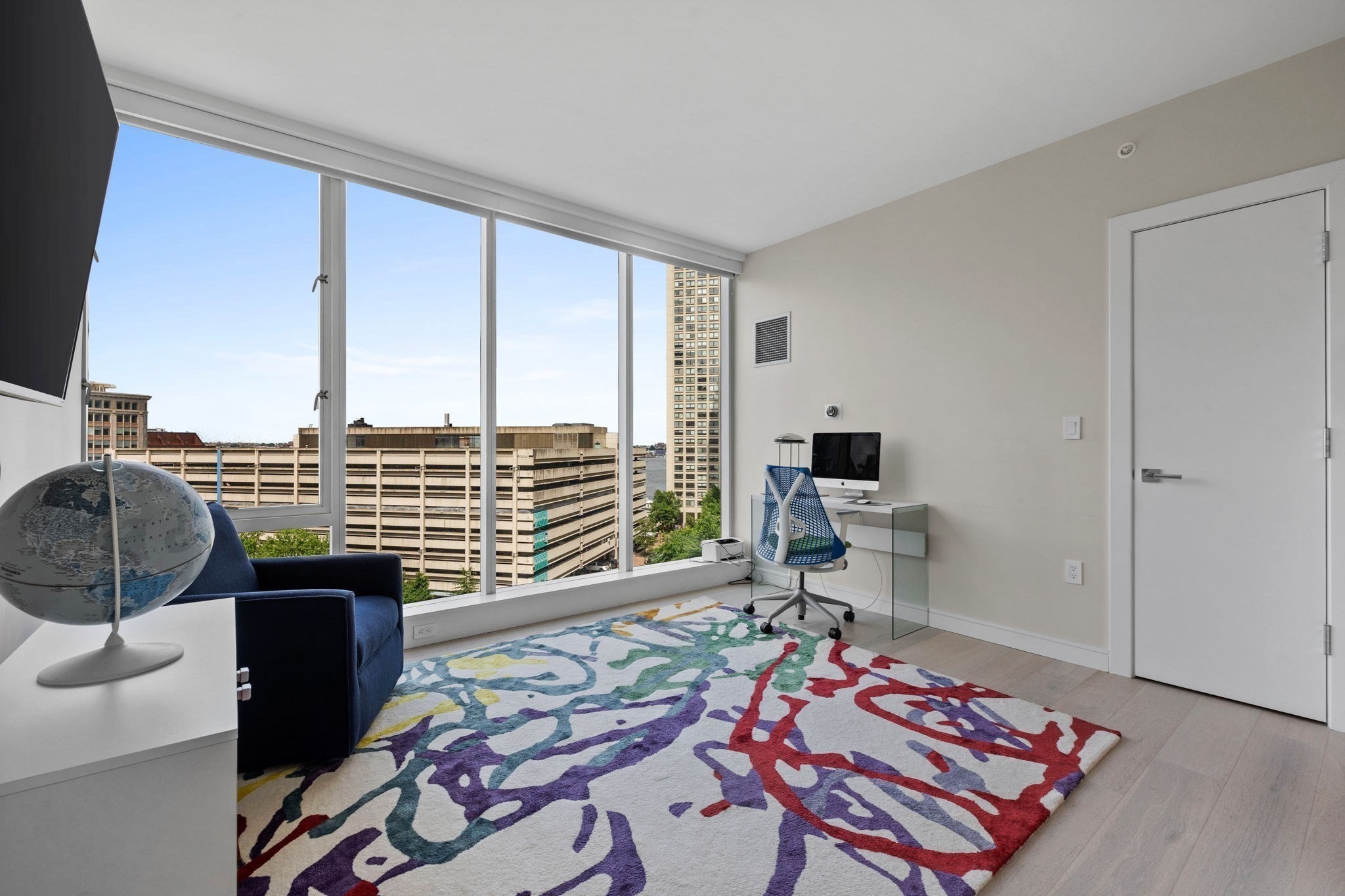 downtown - #73410766