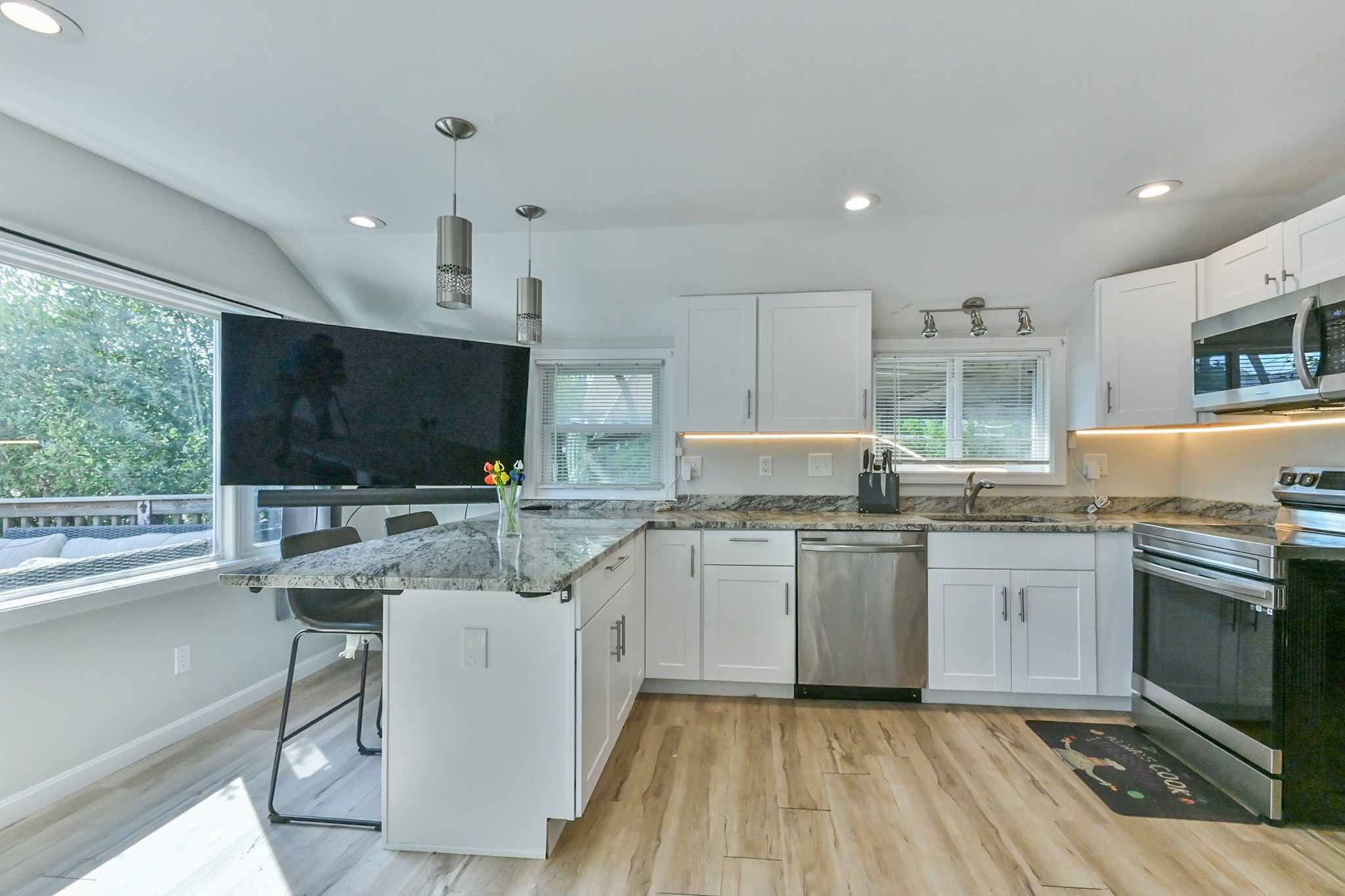 27 Lakeview Rd., Webster, MA 01570 - Image 17