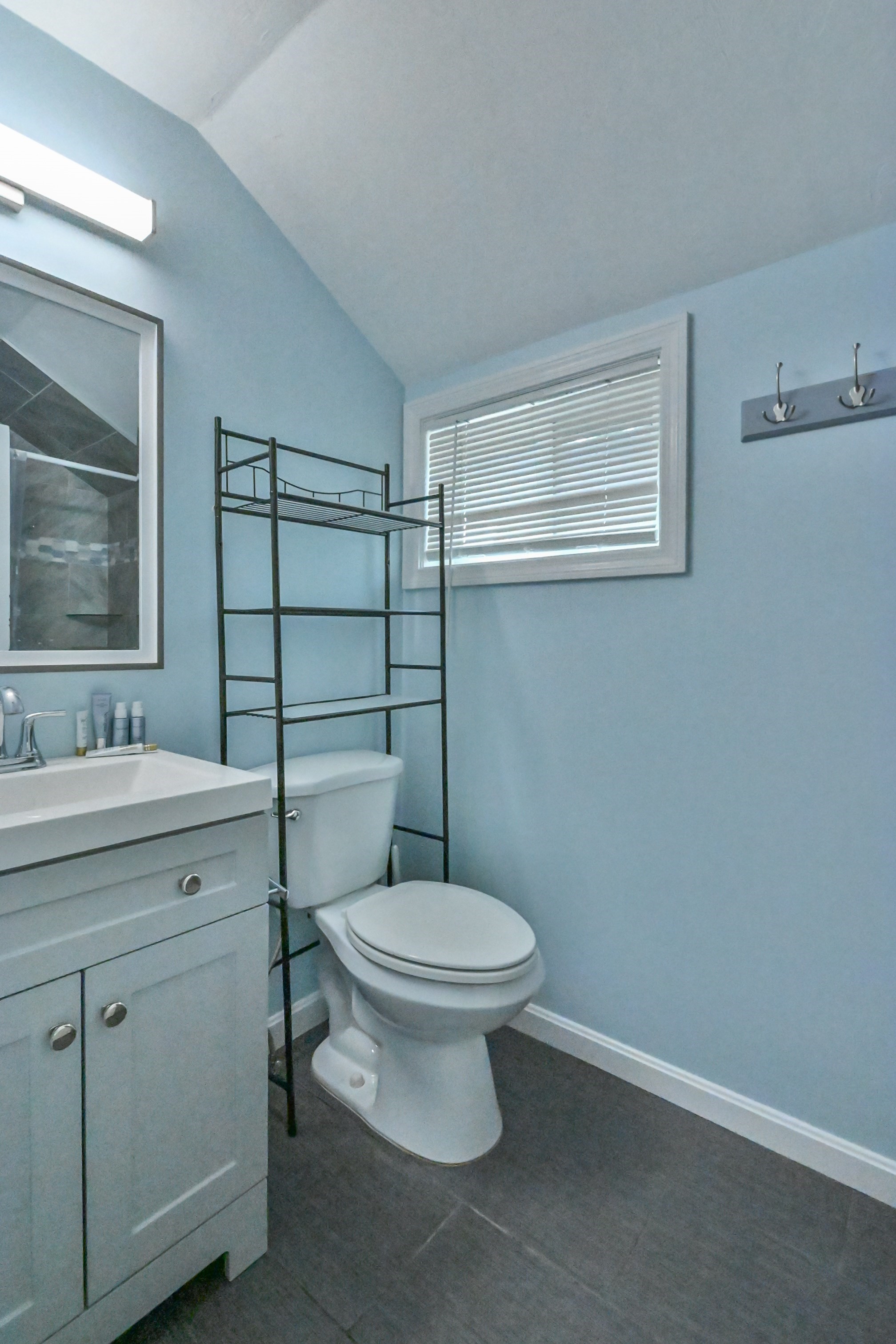 27 Lakeview Rd., Webster, MA 01570 - Image 25