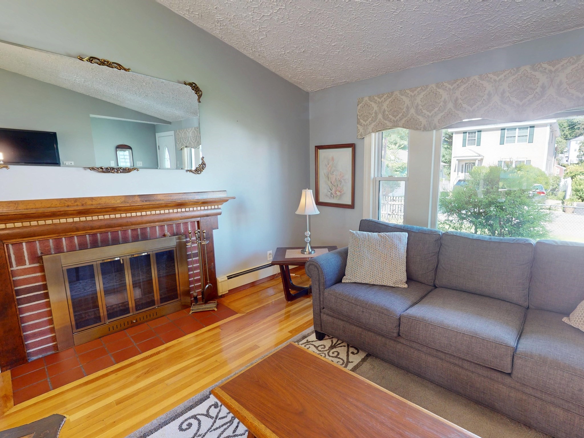 waltham - #73410881