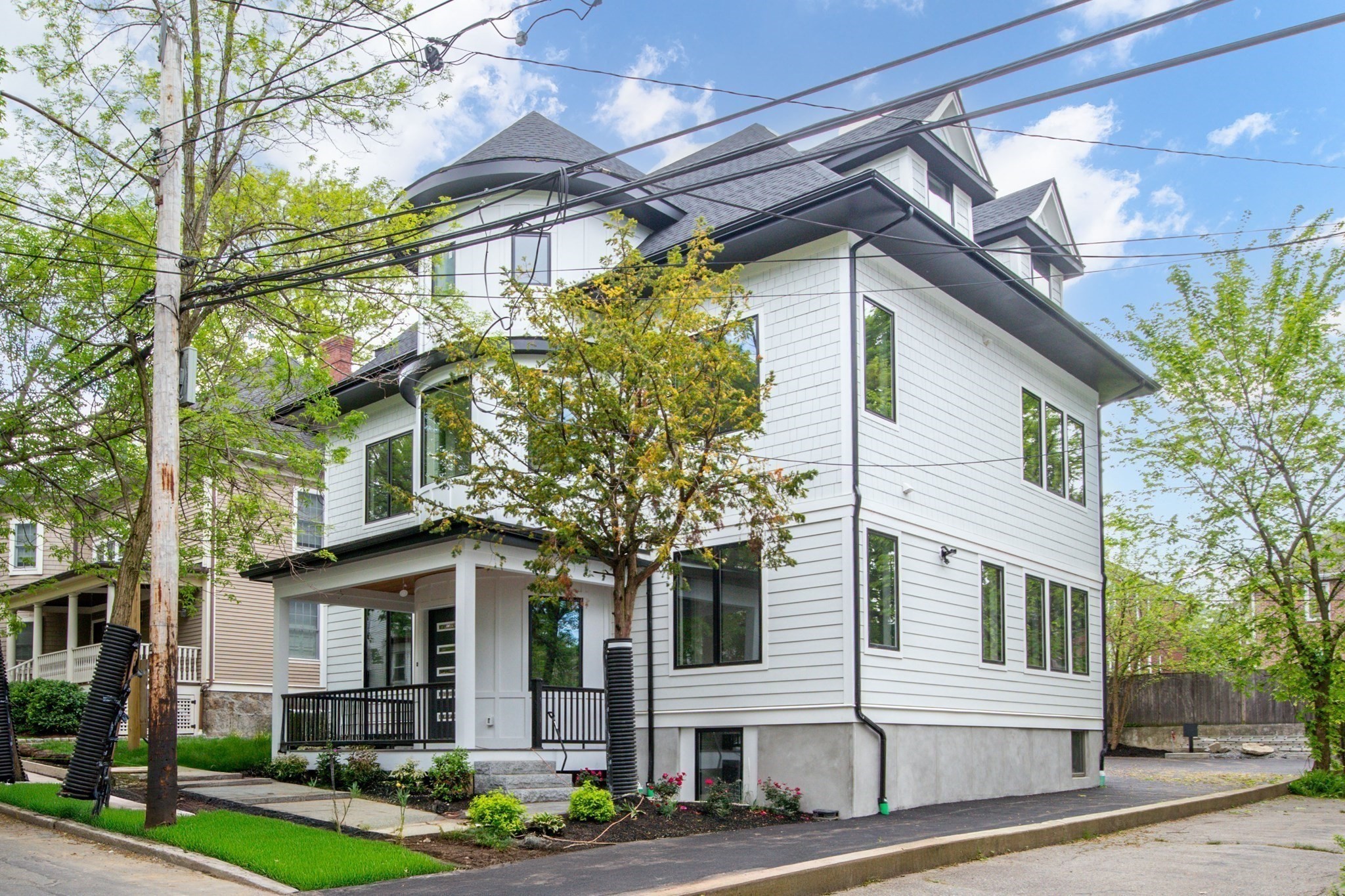 116 Thorndike Street Unit 1, Brookline, MA 02446 - Image 3